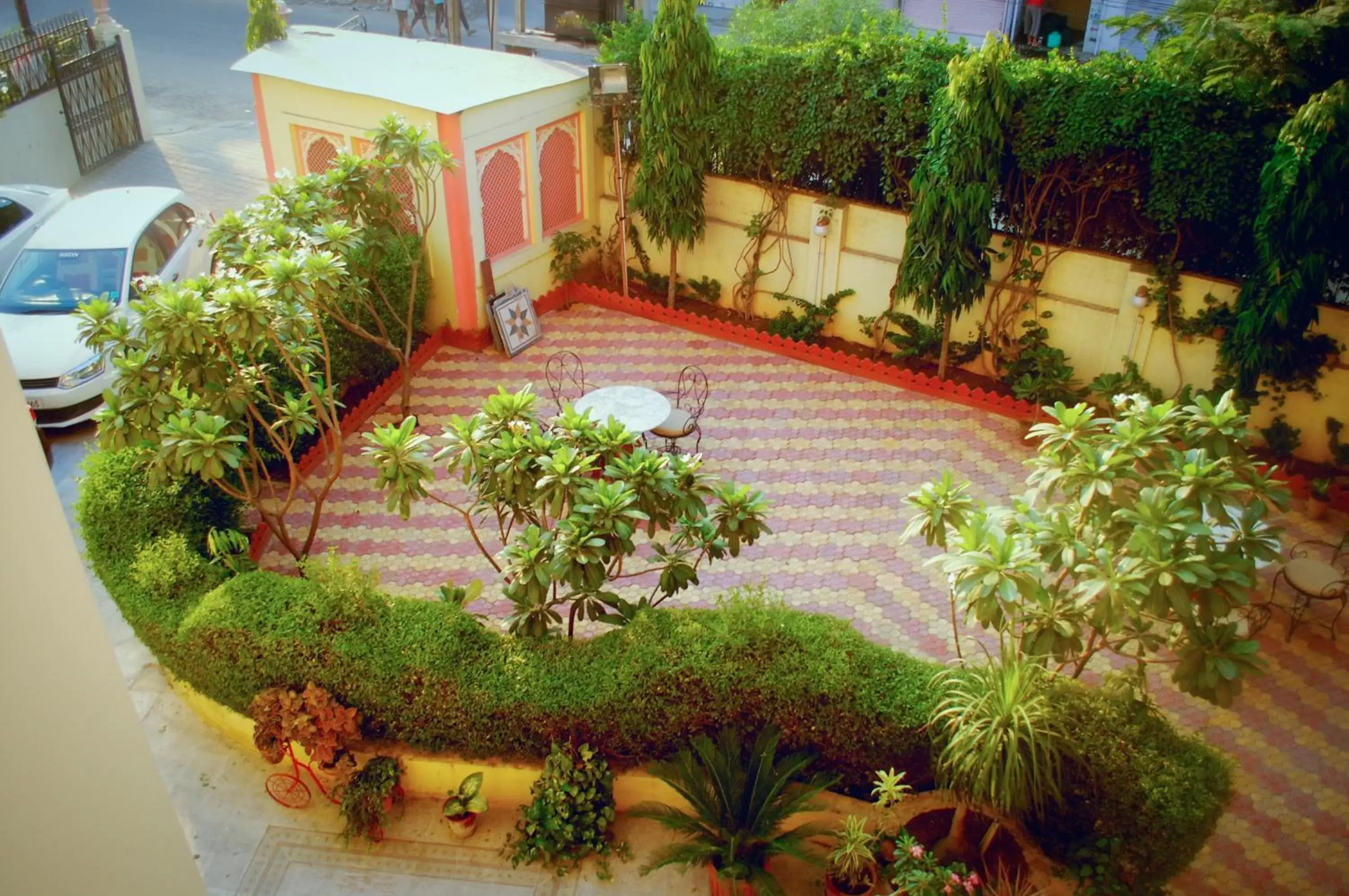Garden in Hotel H R Palace