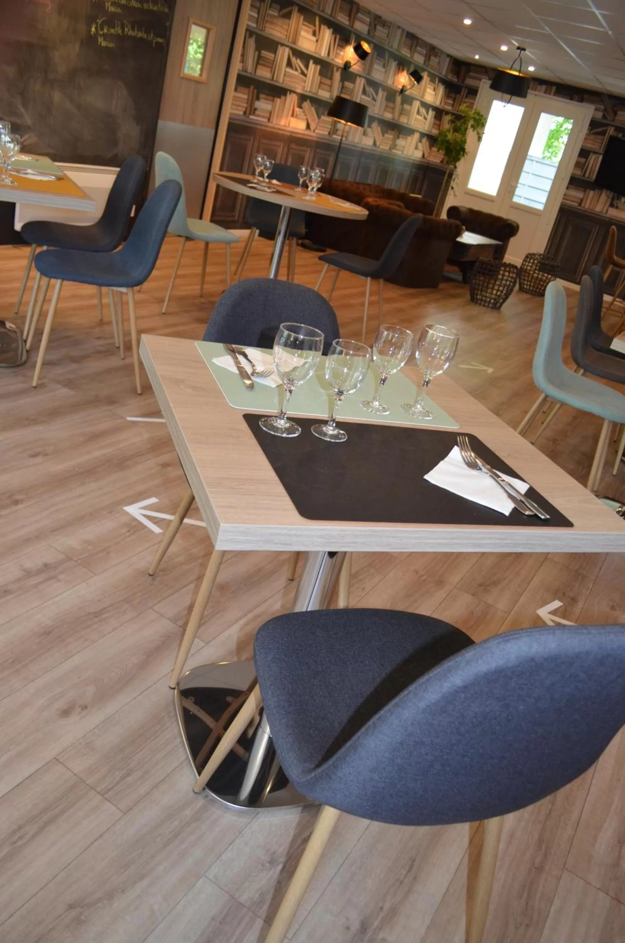 Restaurant/places to eat in The Originals City, Hôtel Ambacia, Tours Sud