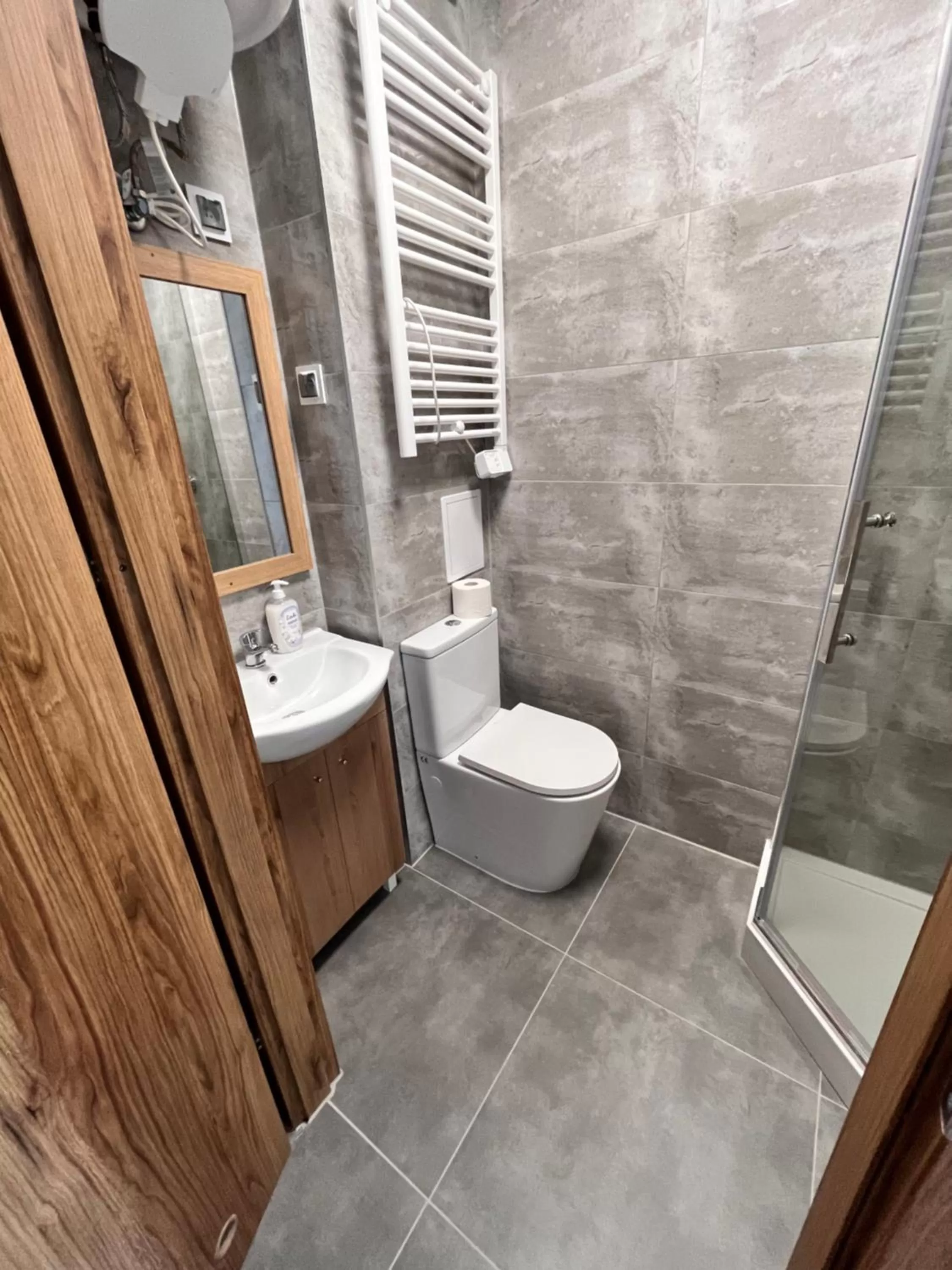 3 Budget Stay Apartments