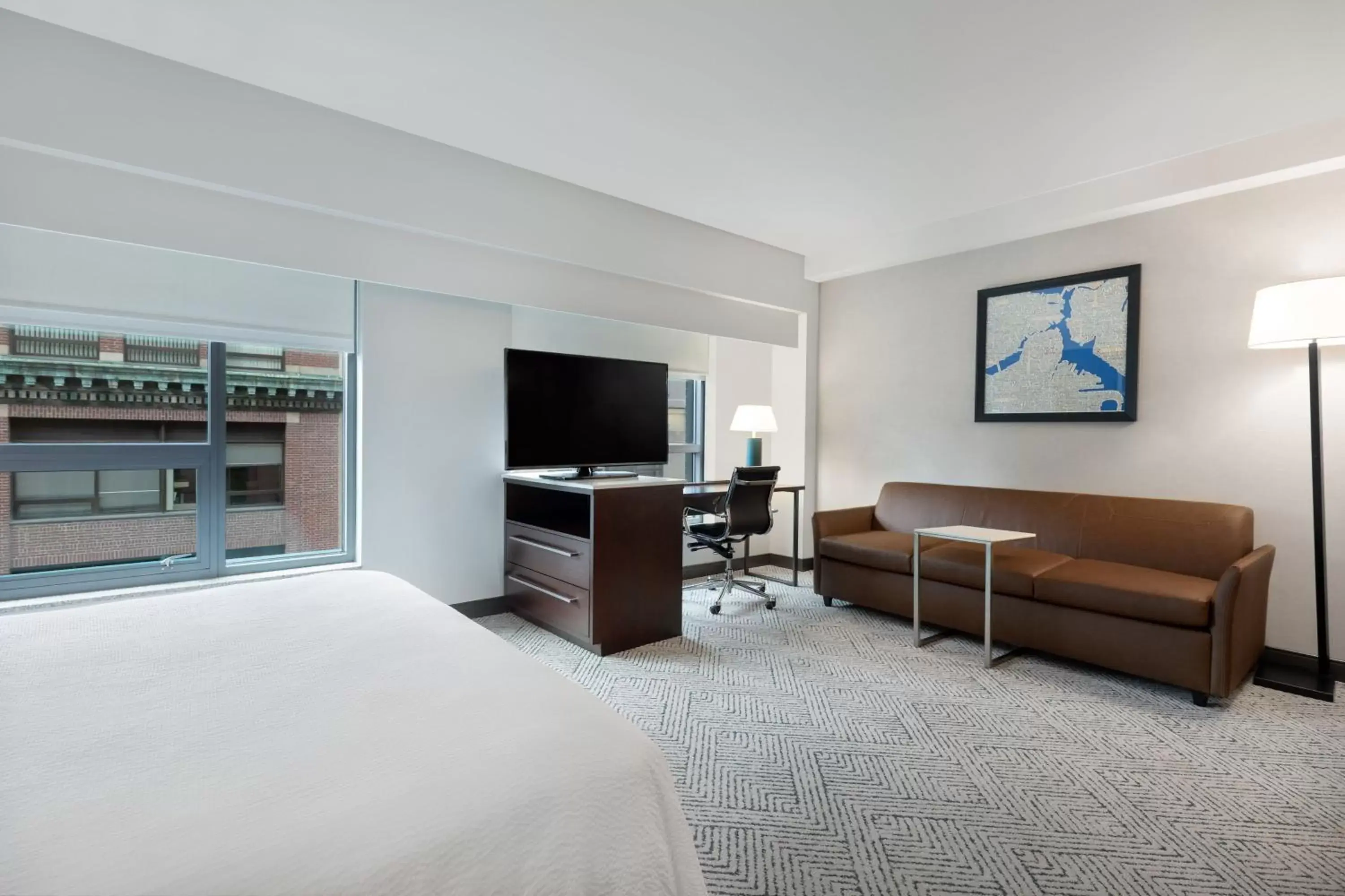 Photo of the whole room, TV/Entertainment Center in Residence Inn by Marriott Boston Back Bay/Fenway