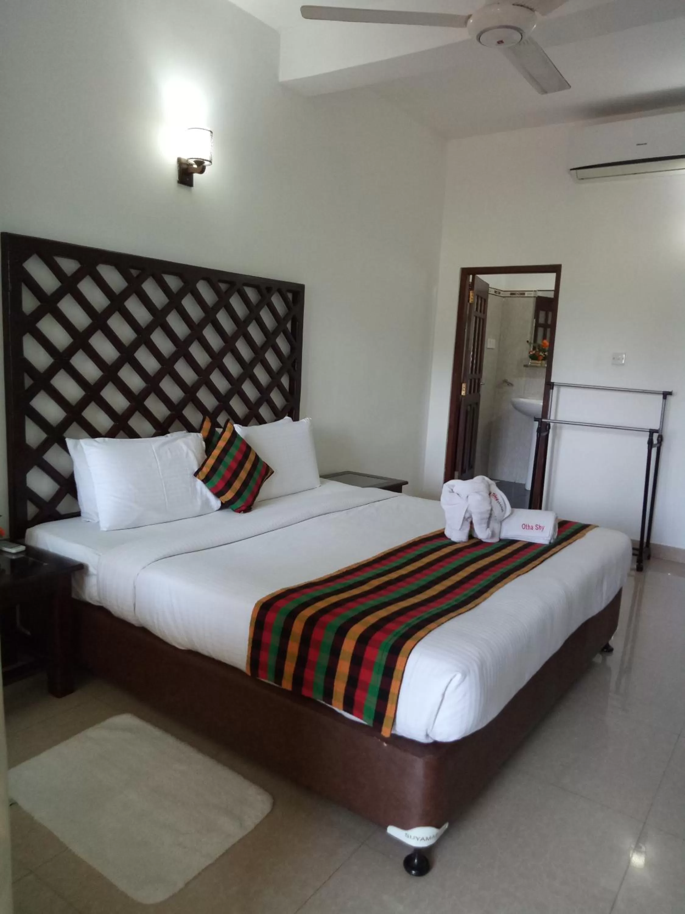 Bedroom, Bed in Otha Shy Airport Transit Hotel