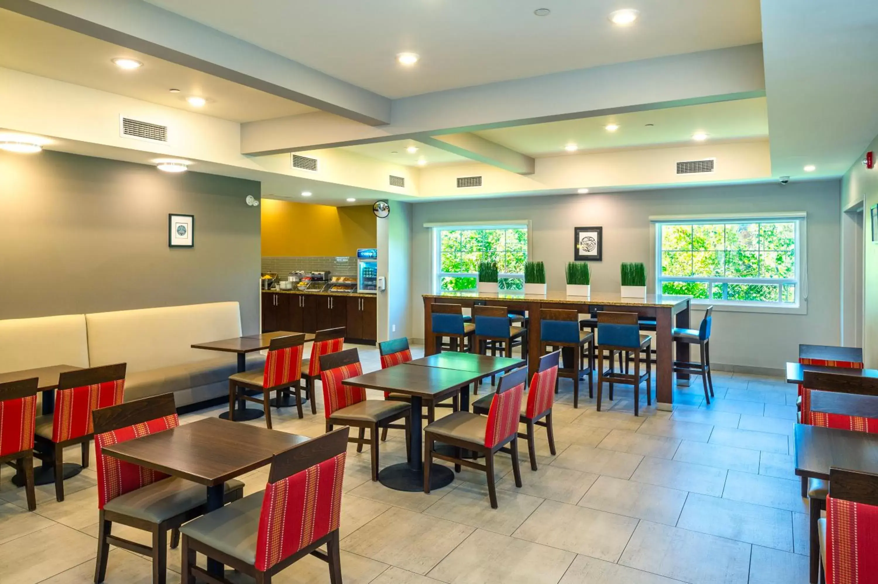 Restaurant/Places to Eat in Comfort Inn & Suites Terrace