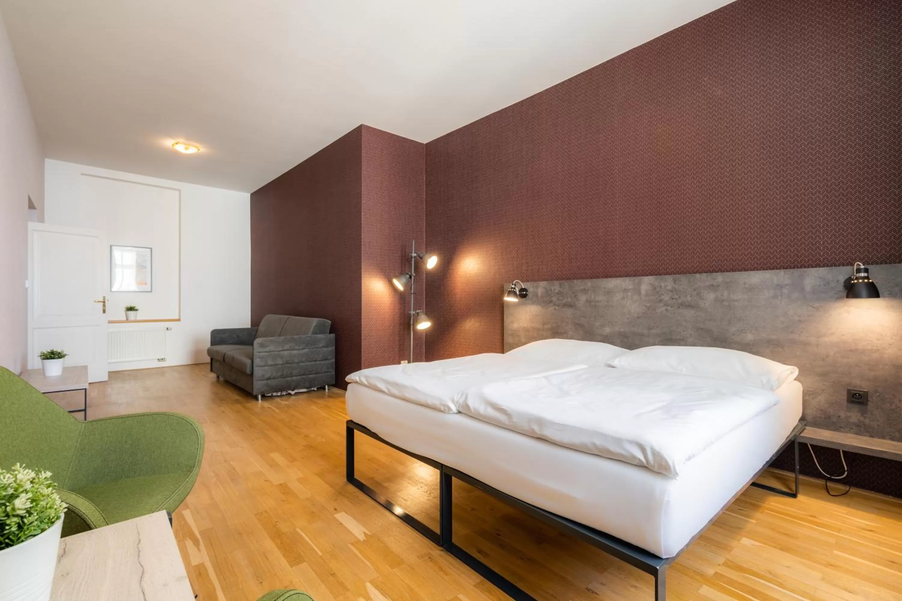 Photo of the whole room, Bed in EA ApartHotel Melantrich