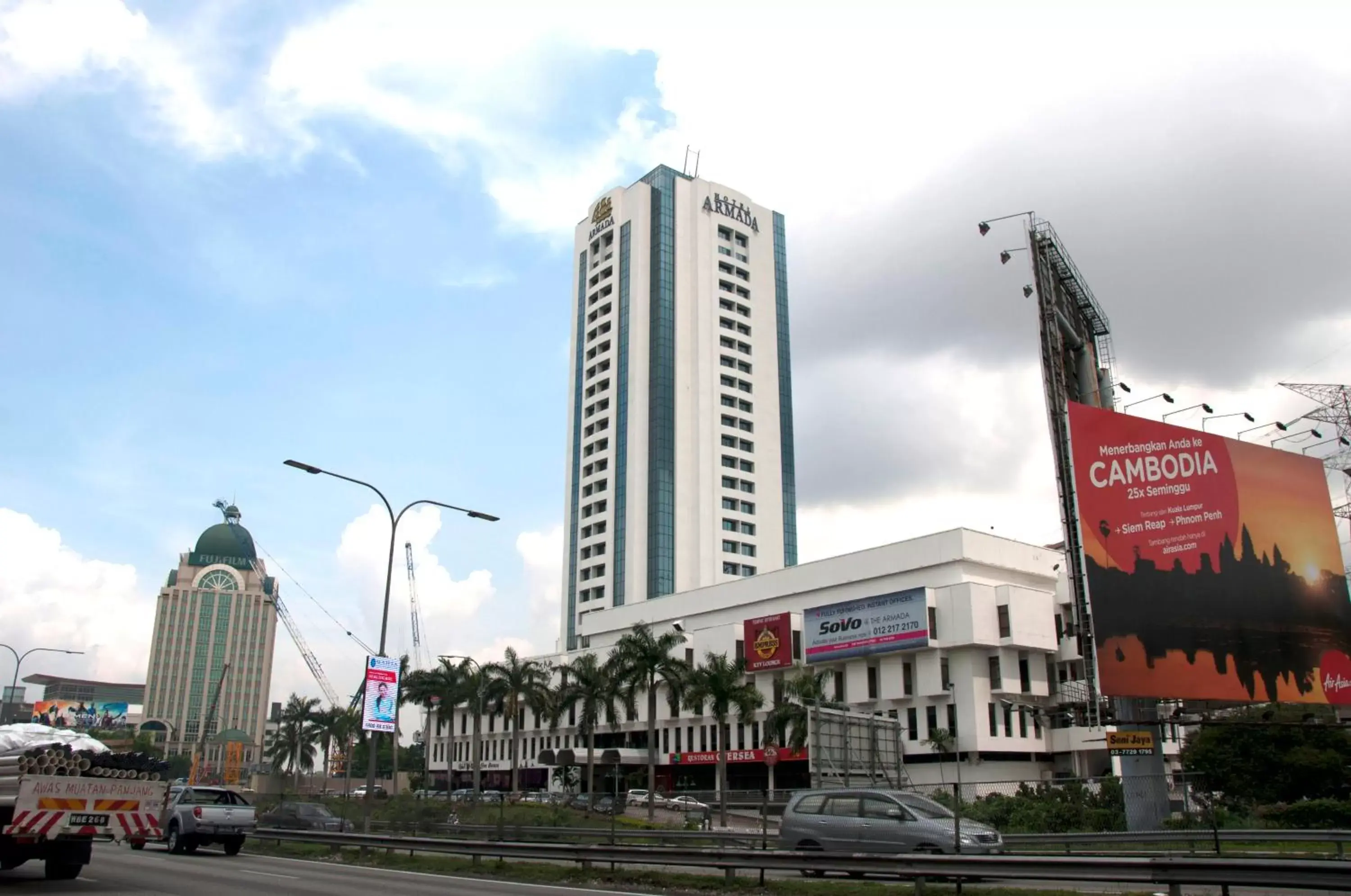 Facade/entrance, Property Building in Hotel Armada Petaling Jaya