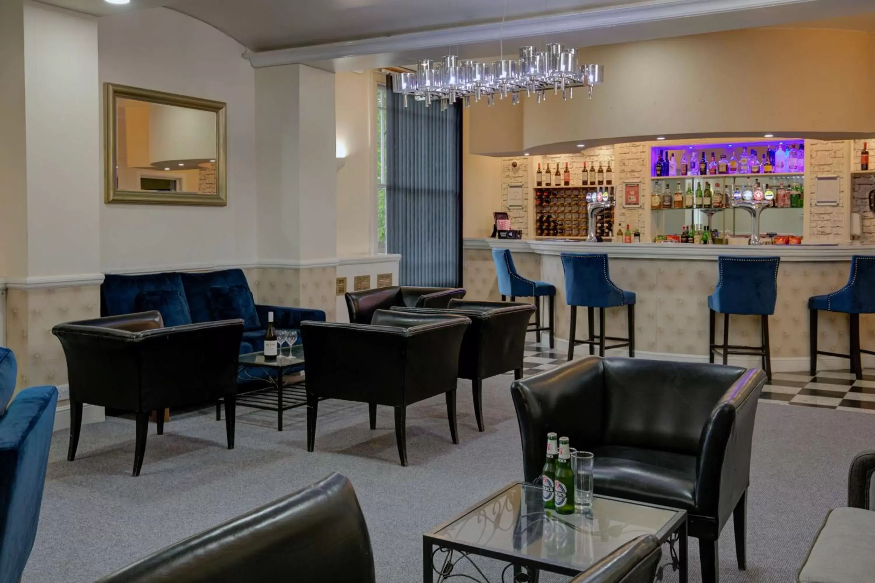 Lounge or bar, Lounge/Bar in The Jephson Hotel; BW Signature Collection