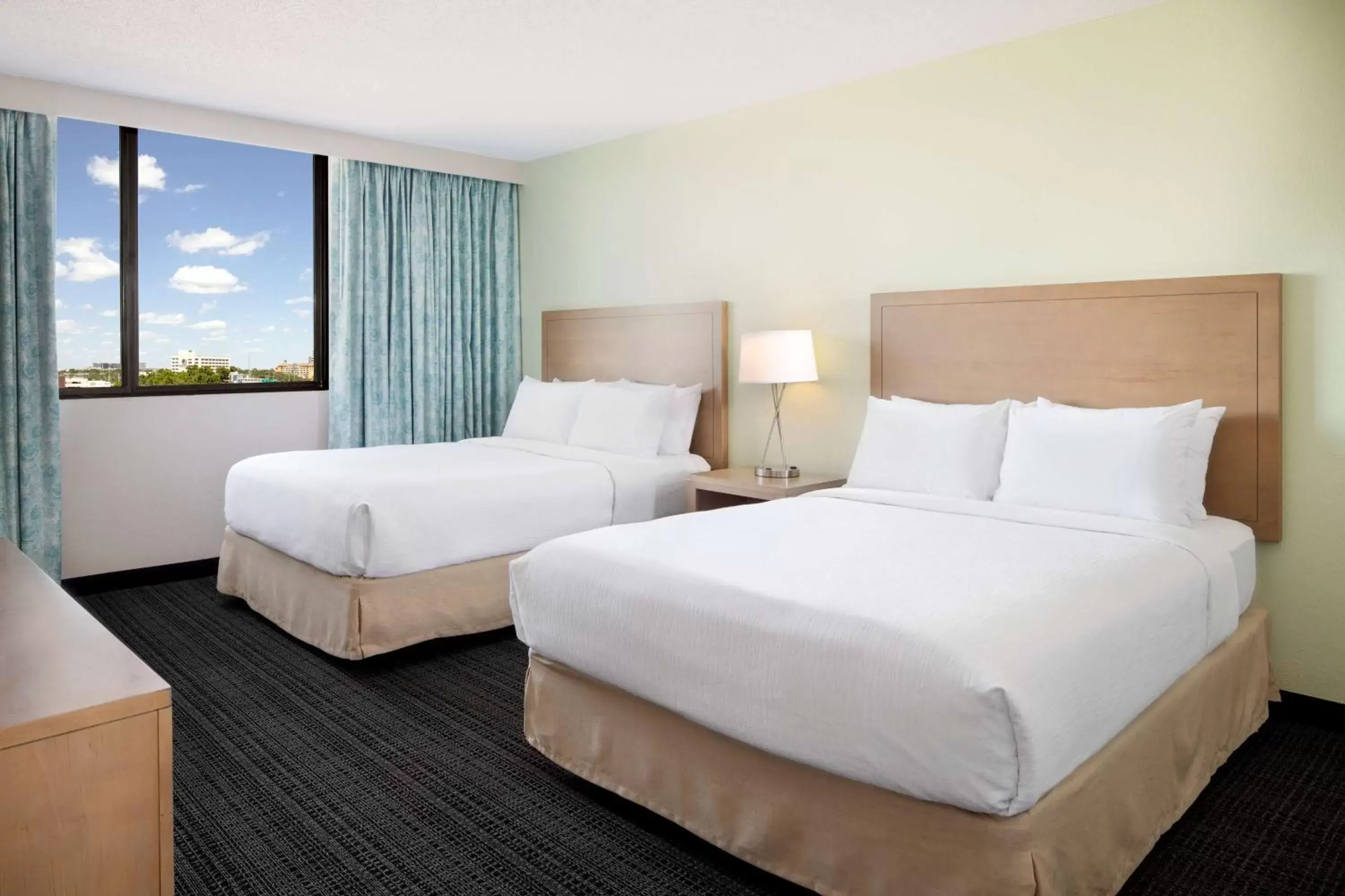 Bed in Embassy Suites by Hilton Tampa Airport Westshore