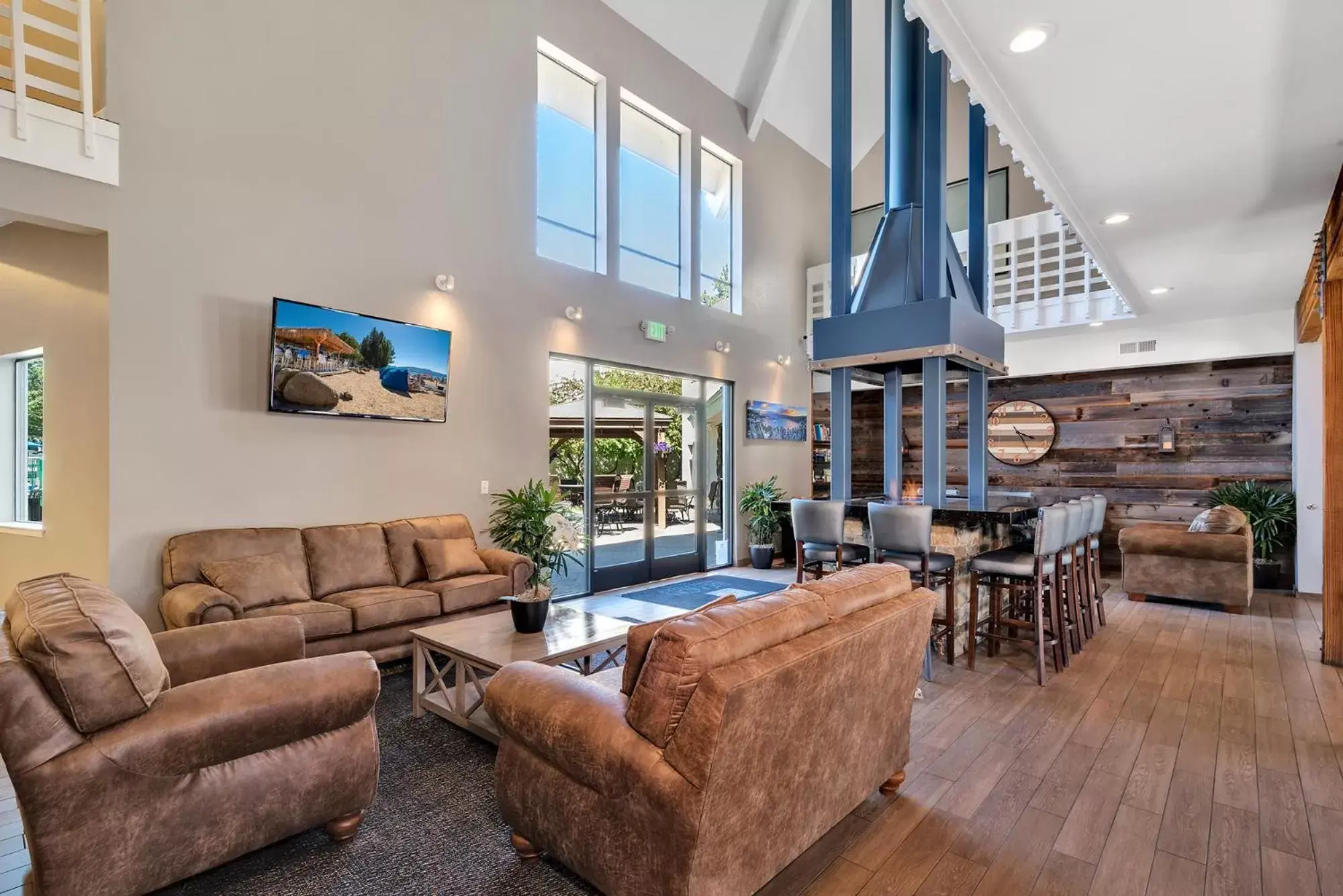 Lobby or reception, Lounge/Bar in Beach Retreat & Lodge at Tahoe