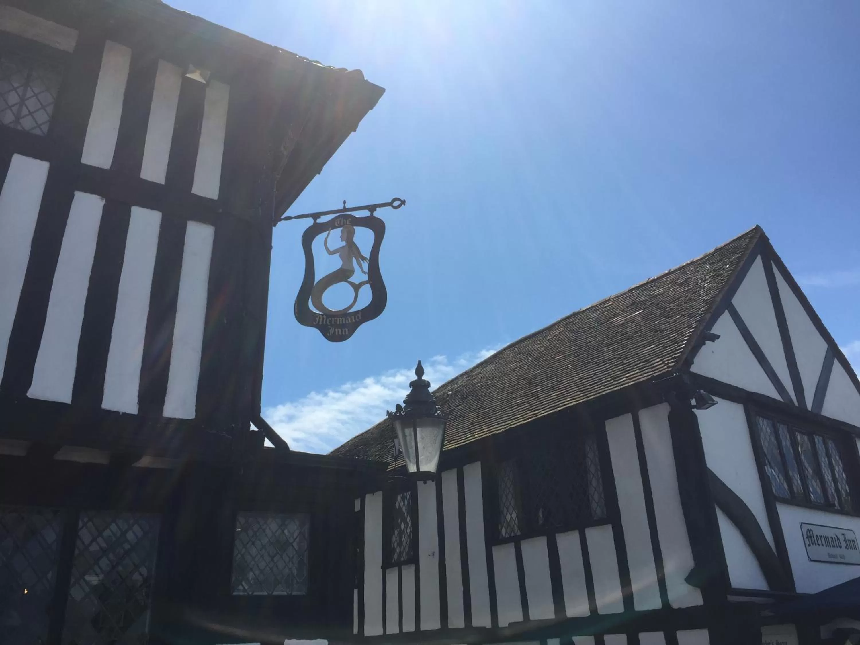 Property building in Mermaid Inn