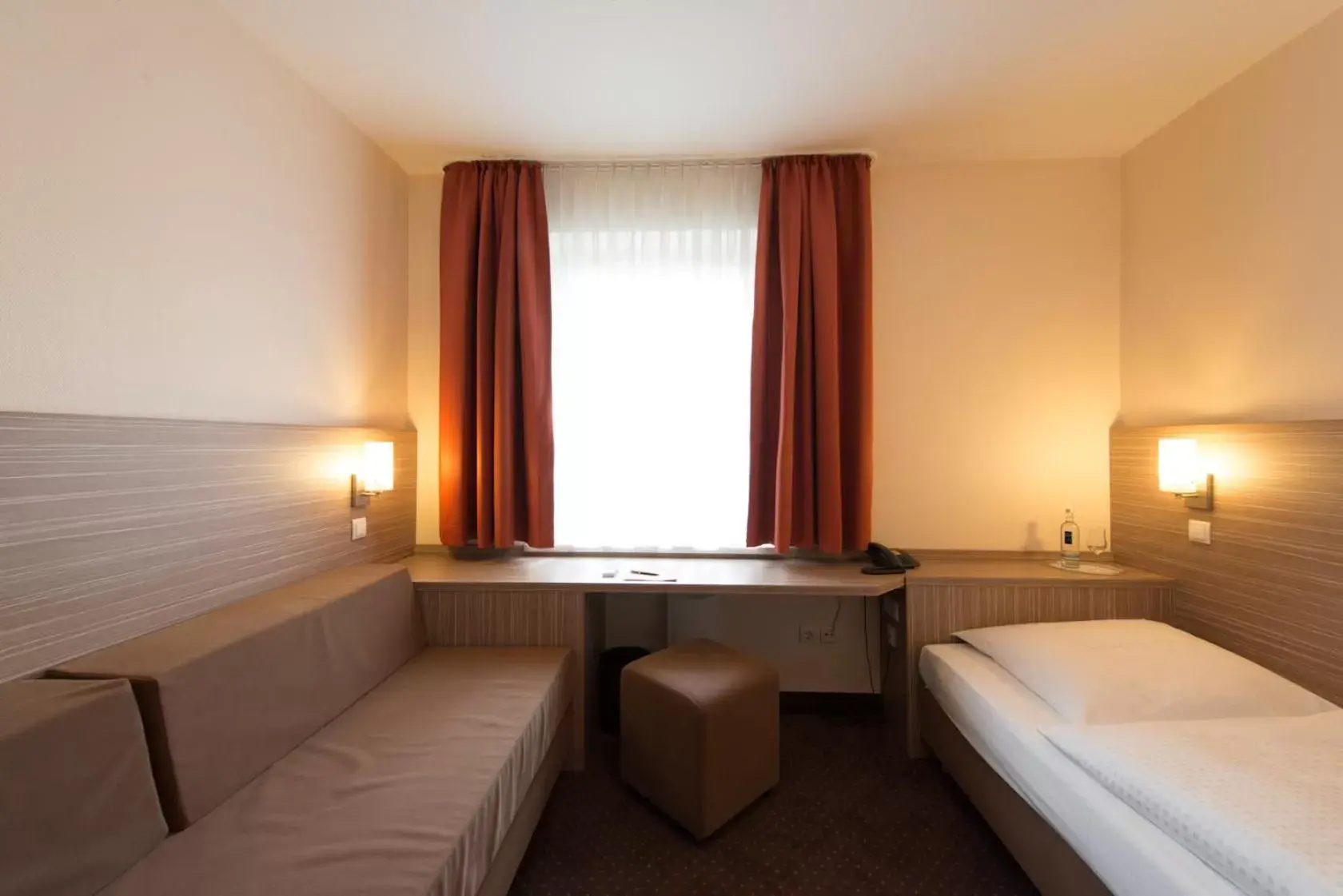 Photo of the whole room, Bed in Hotel Eisbach Photo of the whole room, Bed in Hotel Eisbach