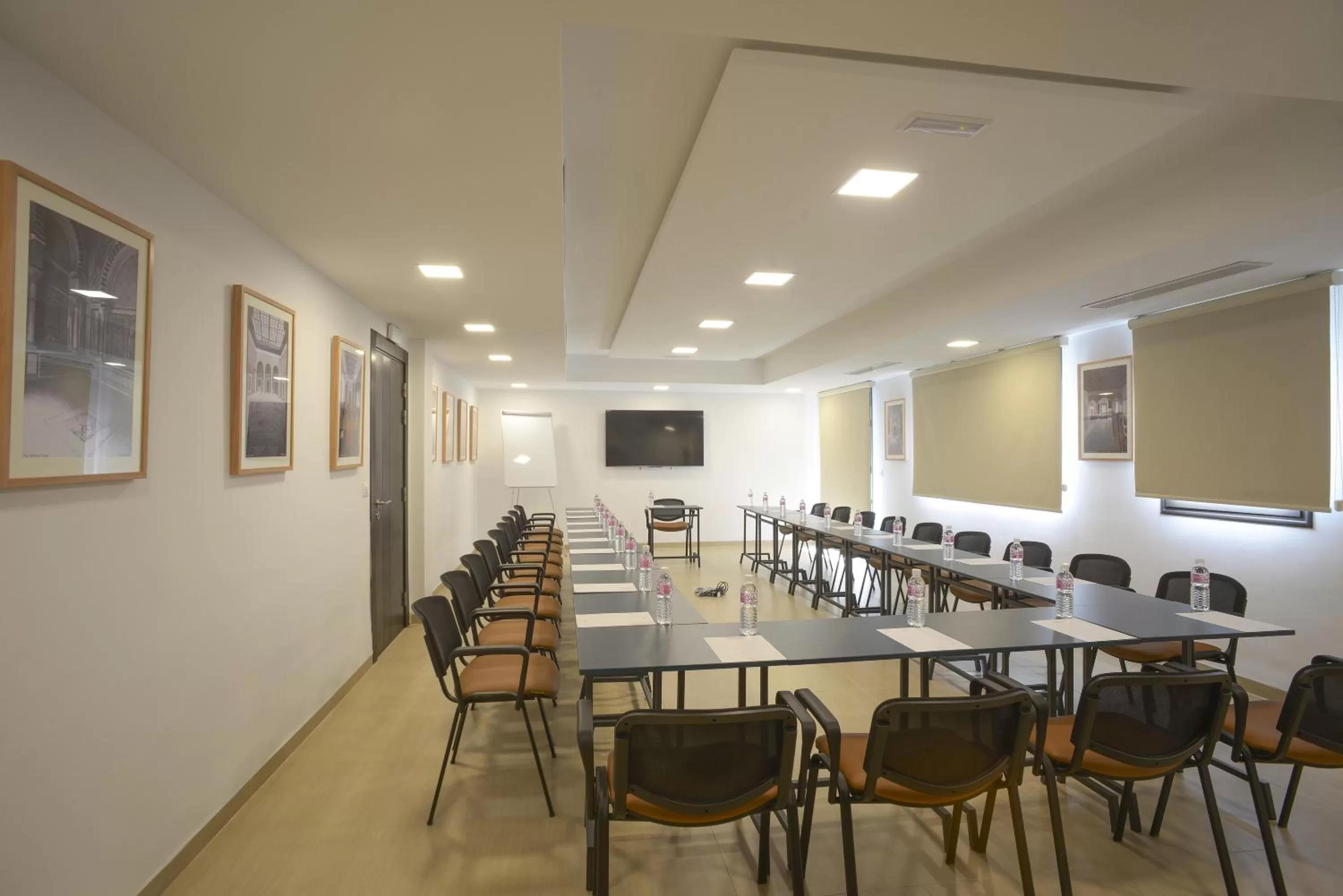 Meeting/conference room in MAIA HOTEL SUITES