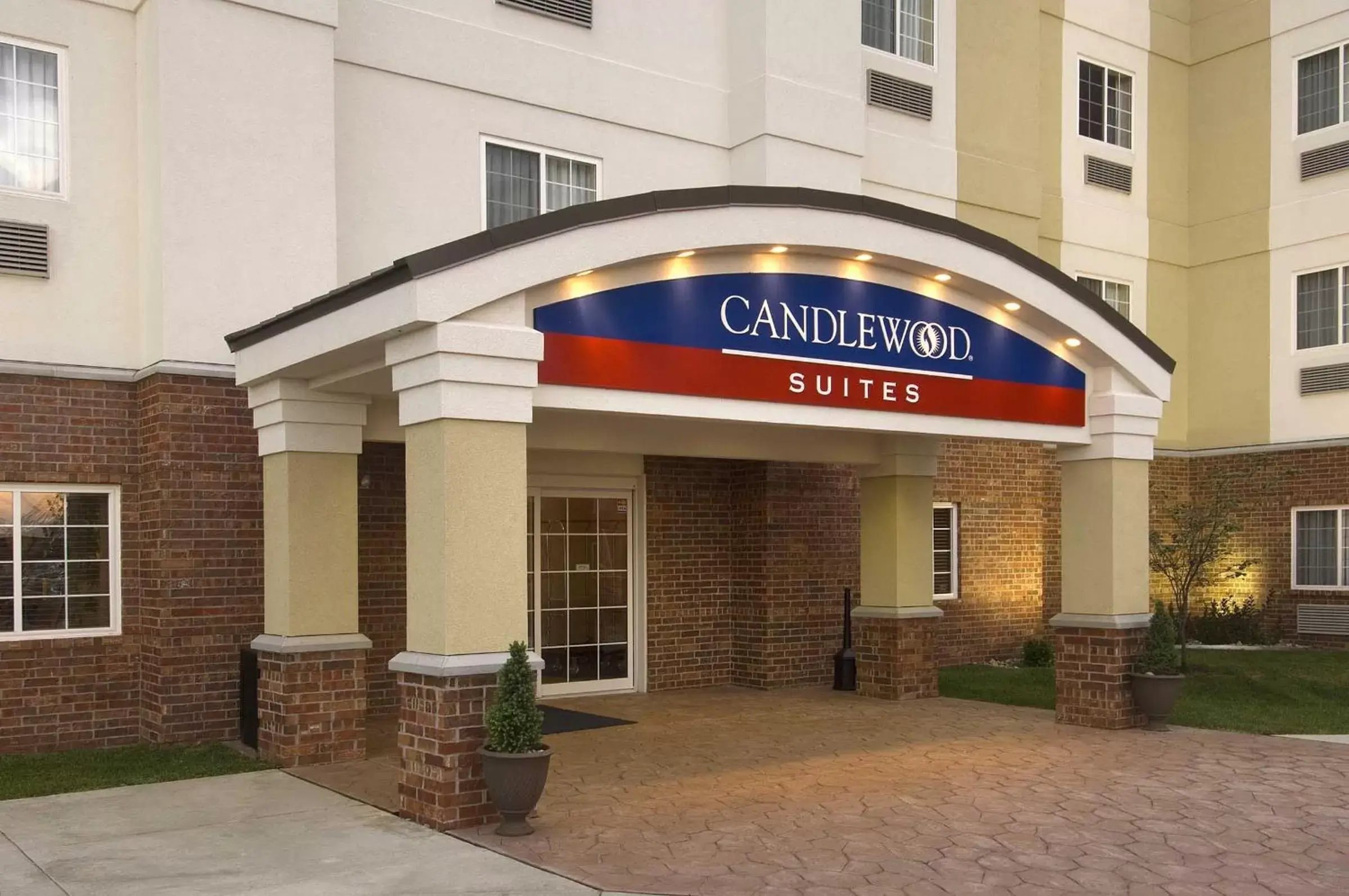 Property building in Candlewood Suites Indianapolis Northwest, an IHG Hotel