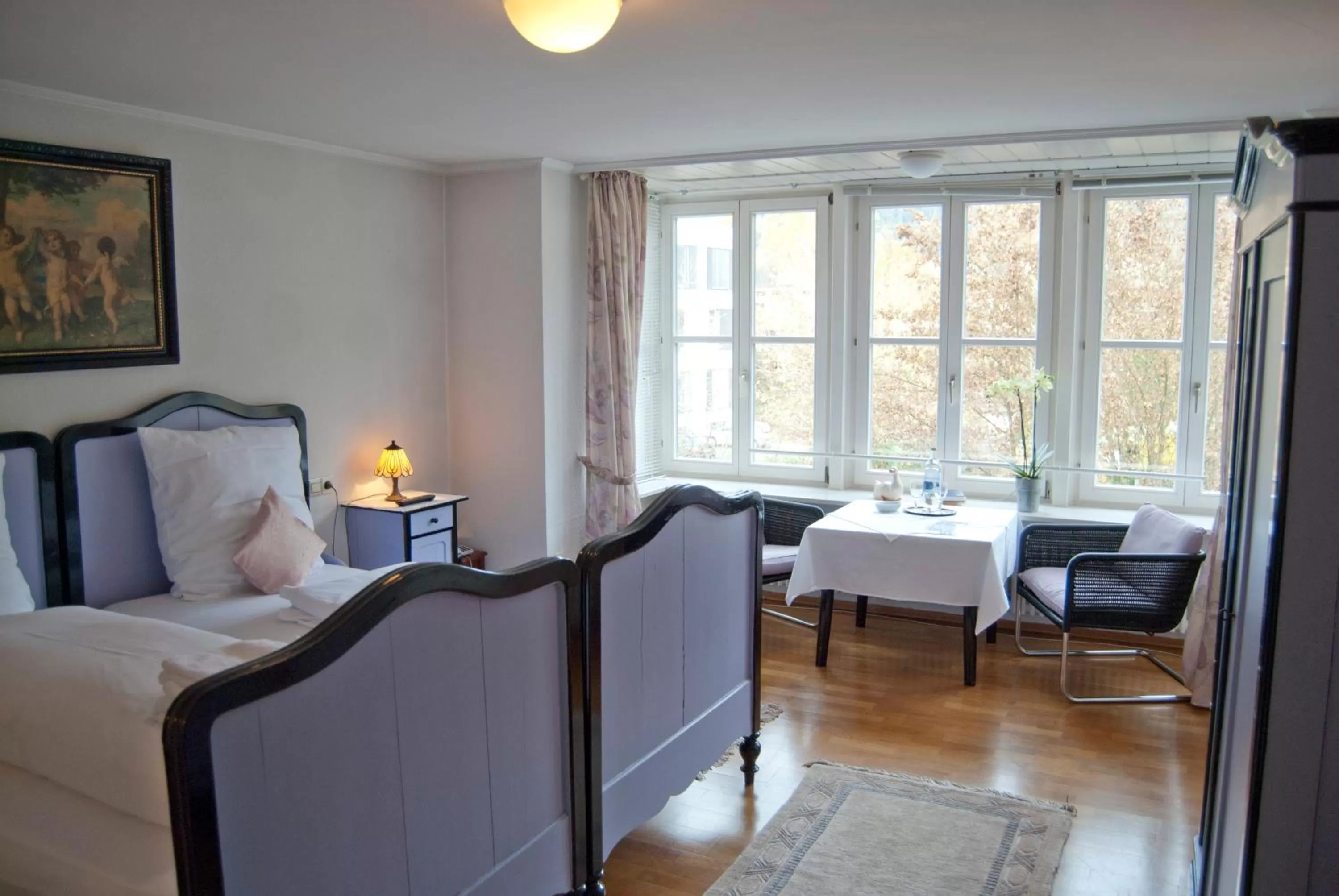 Photo of the whole room, Bed in Gasthaus zum Löwen - Restaurant Akropolis