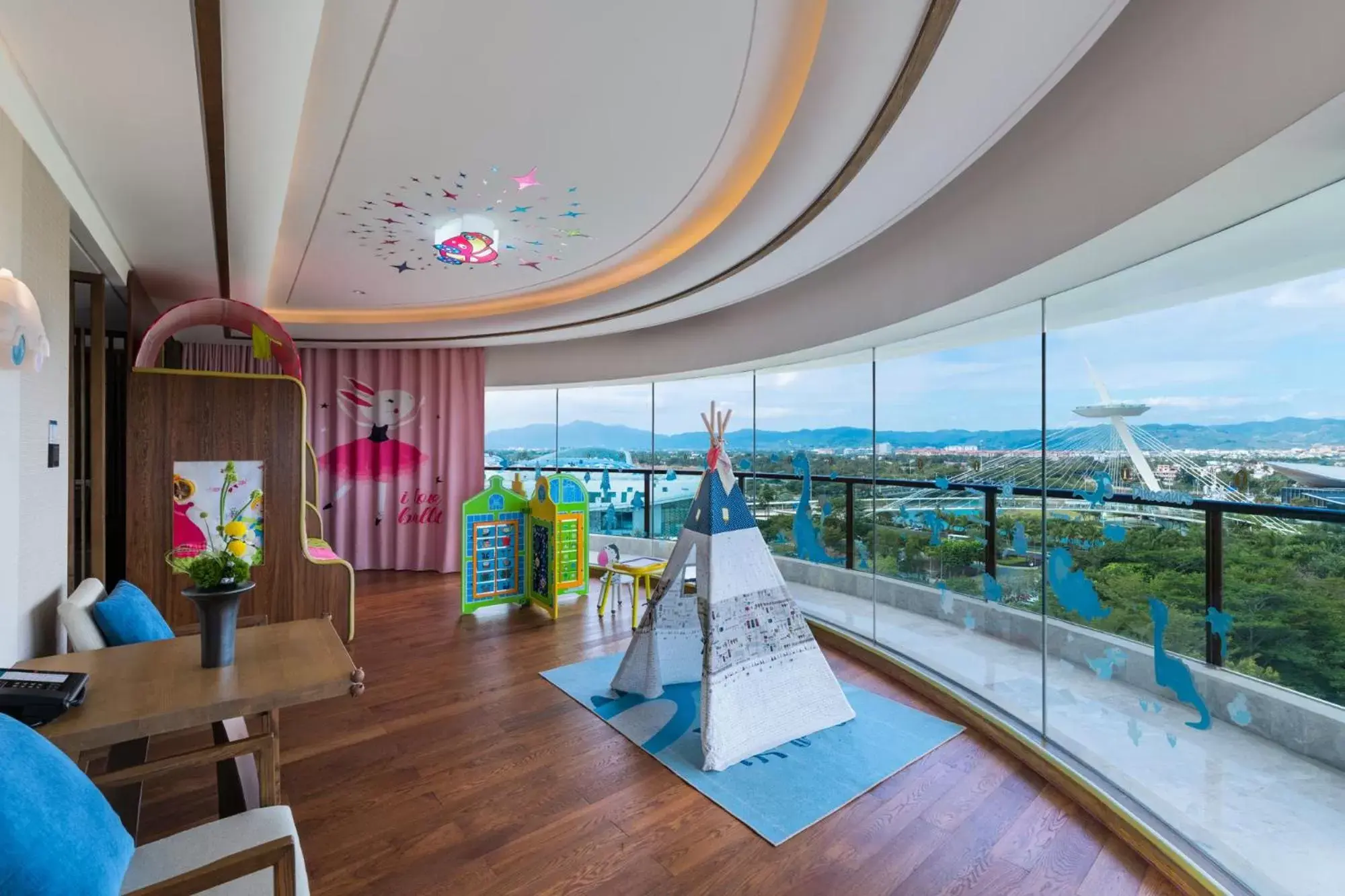 Living room in InterContinental Sanya Haitang Bay Resort, an IHG Hotel