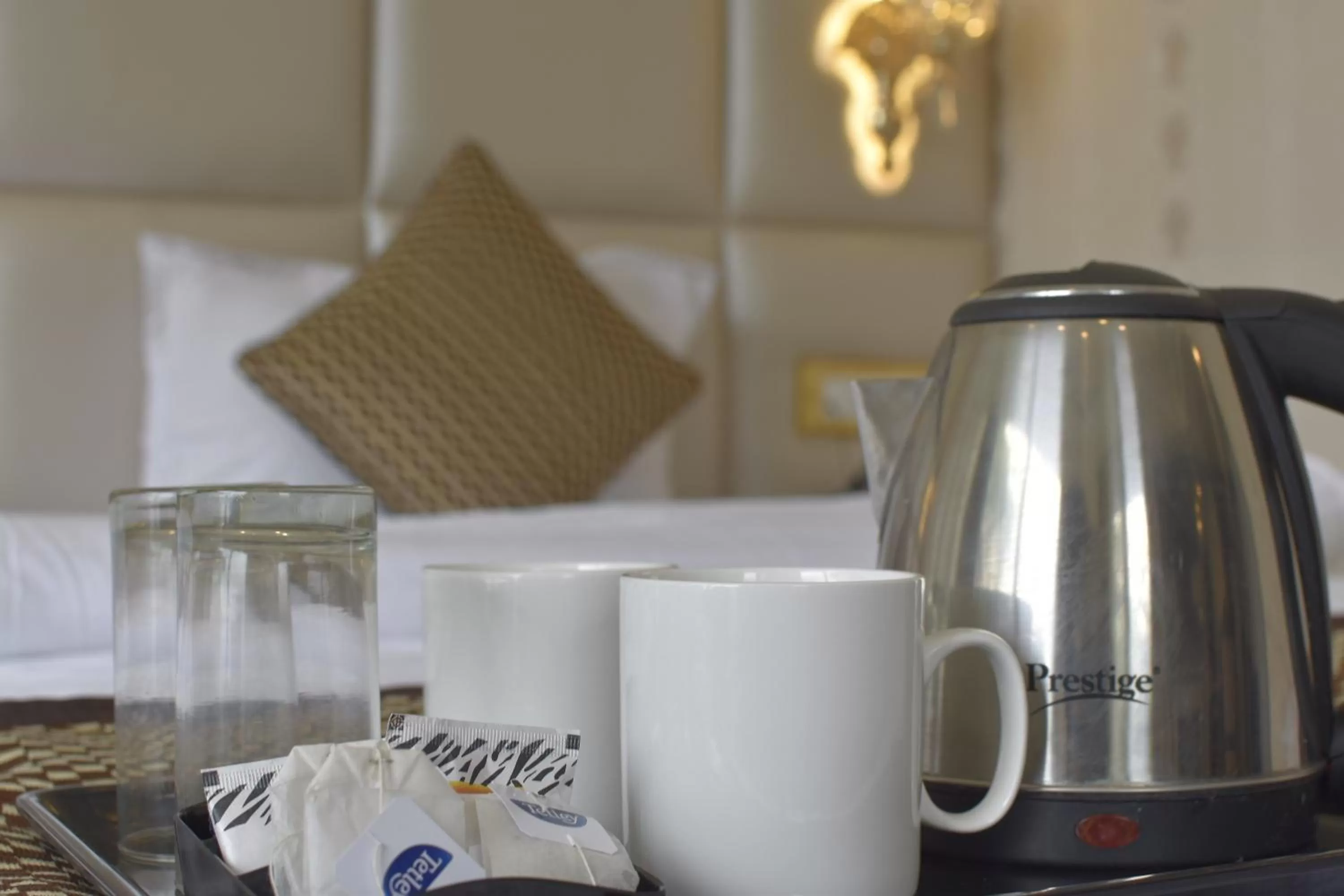 Coffee/tea facilities in The Royal Castle AC Centralized