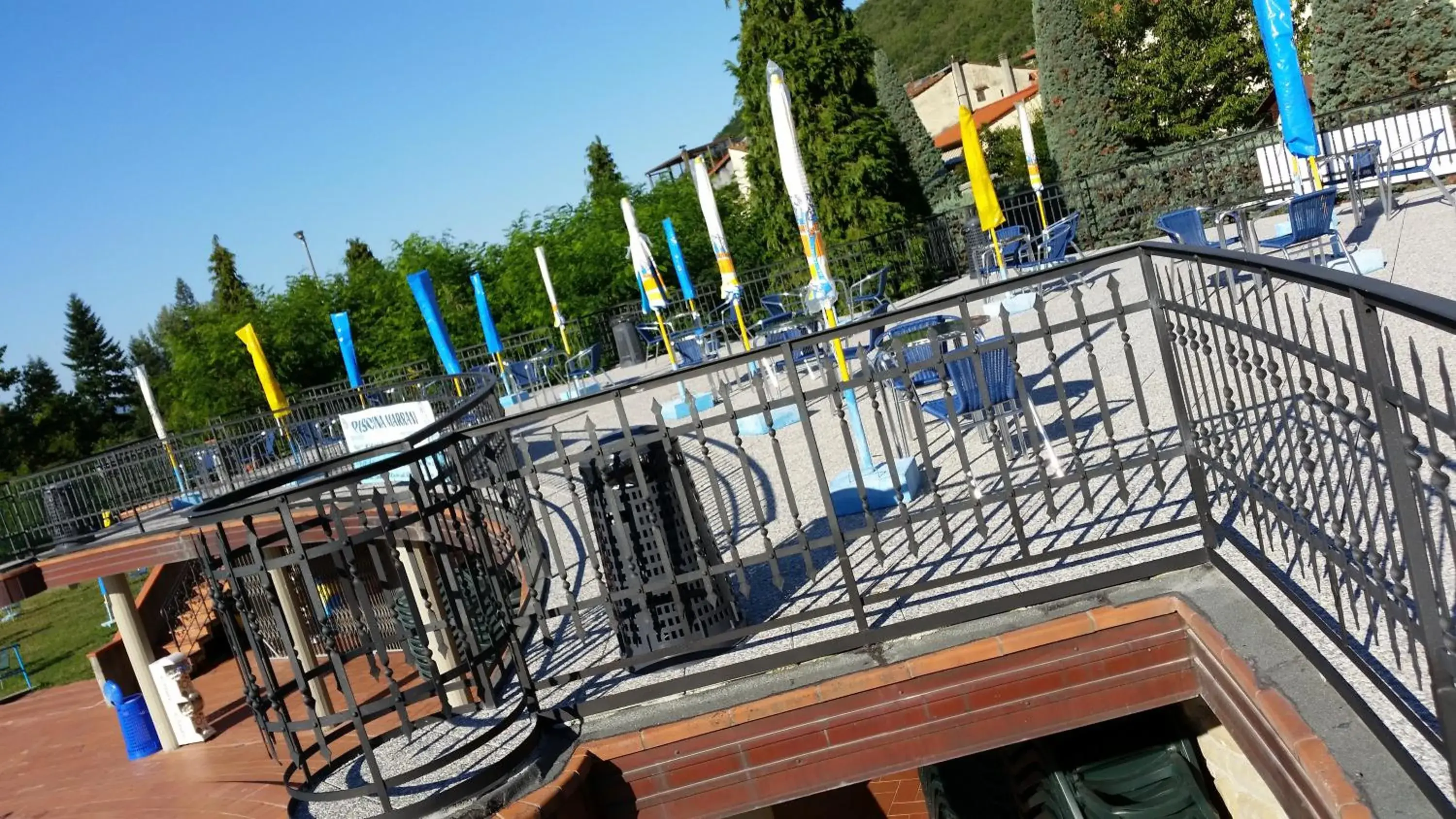Balcony/Terrace, Pool View in Hotel Marrani