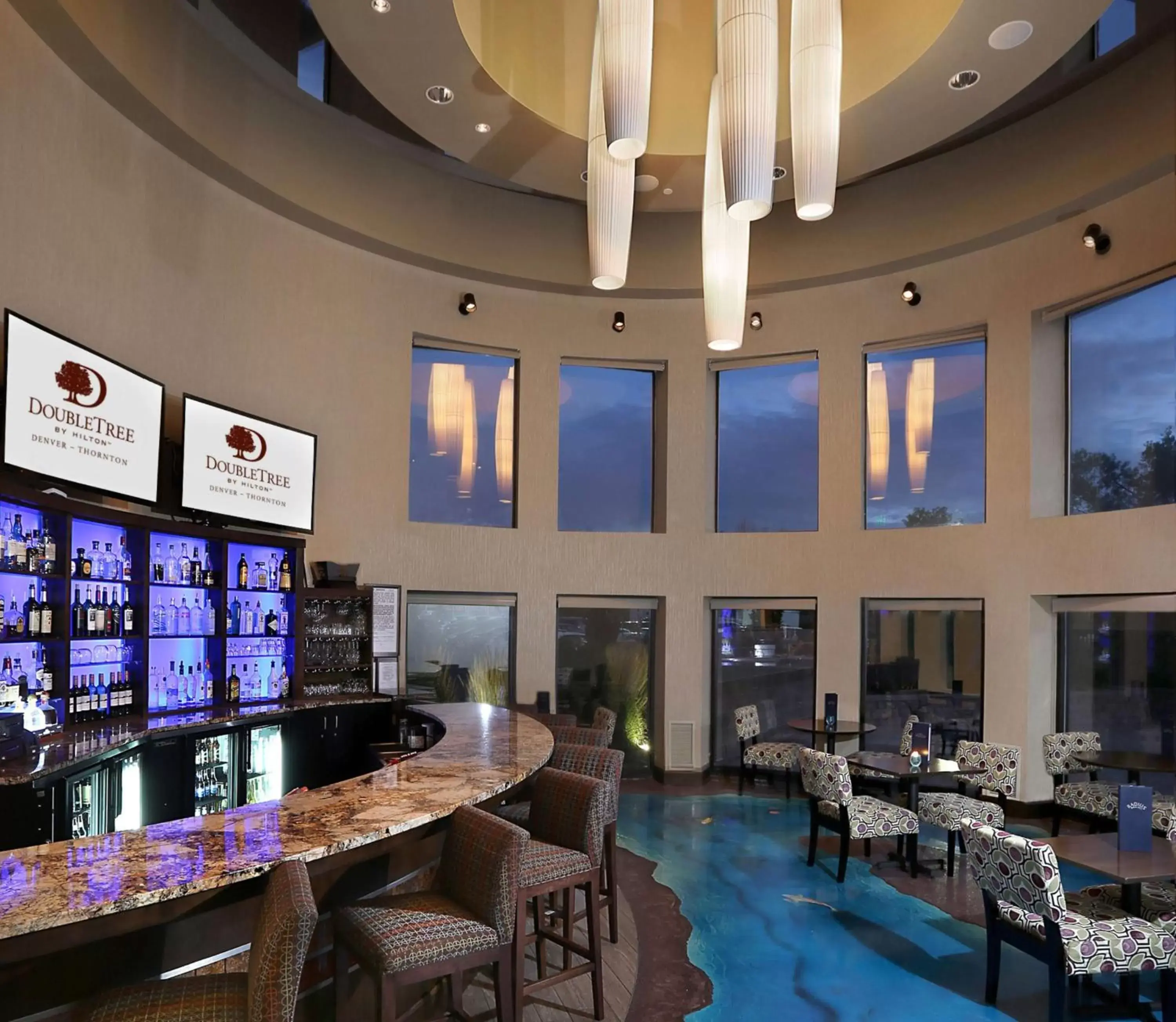 Lounge or bar, Lobby/Reception in DoubleTree by Hilton Hotel Denver - Thornton