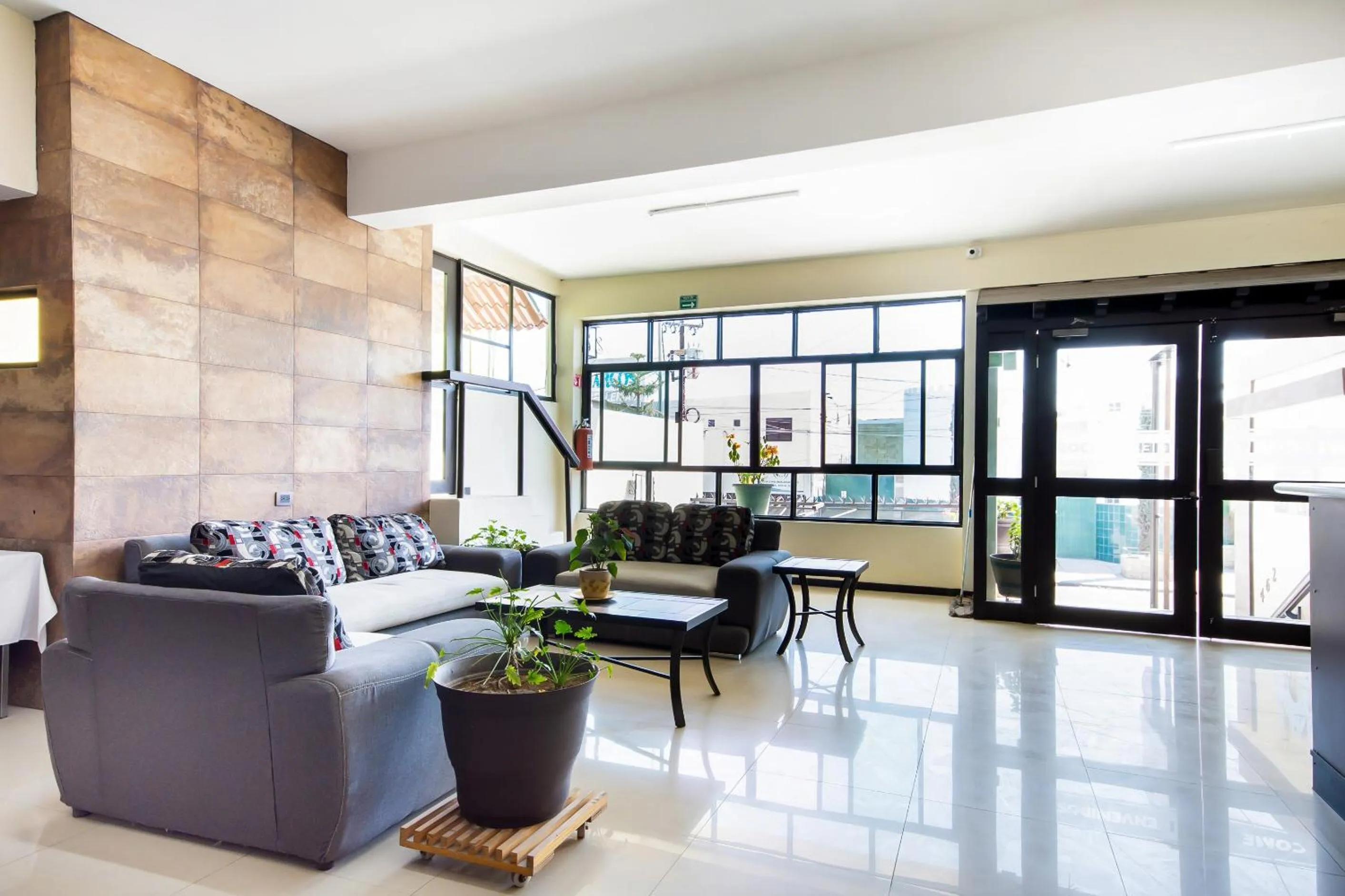 Lobby or reception in HOTELES CATEDRAL Torreón