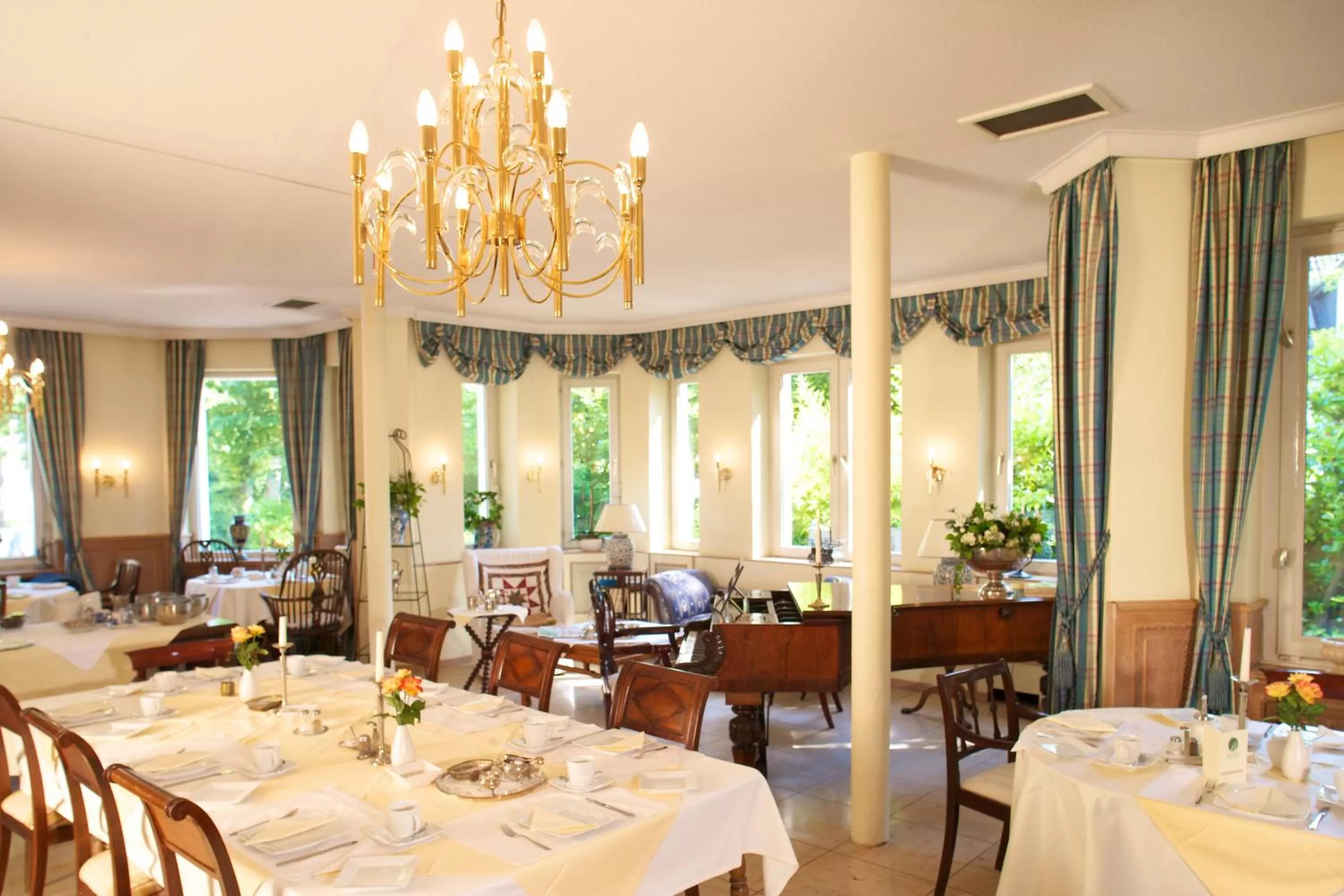 Restaurant/places to eat in Hotel Villa Meererbusch