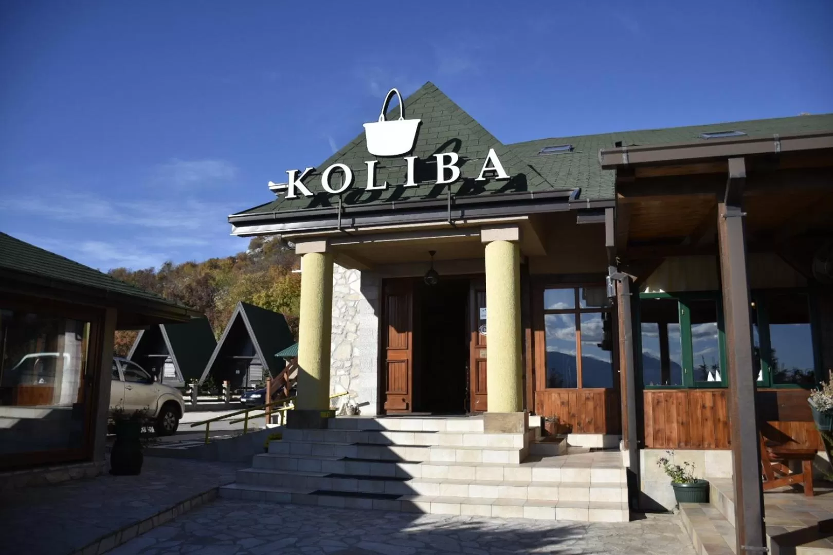 Restaurant/places to eat in OSTROG Aparthotel KOLIBA-VLASTNIŠTVO MANASTIRA OSTROG