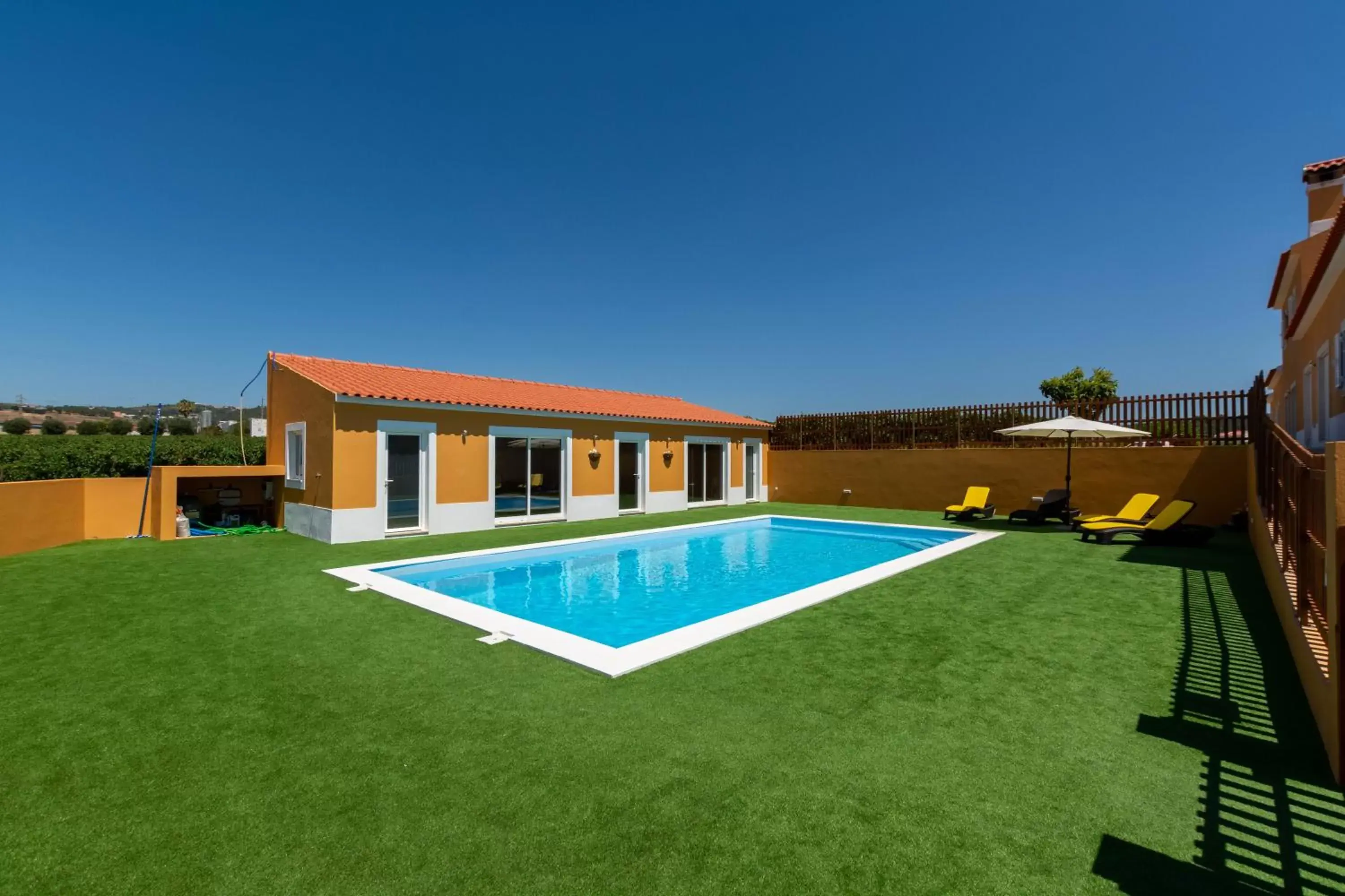 Swimming Pool in Quinta da Pontinha