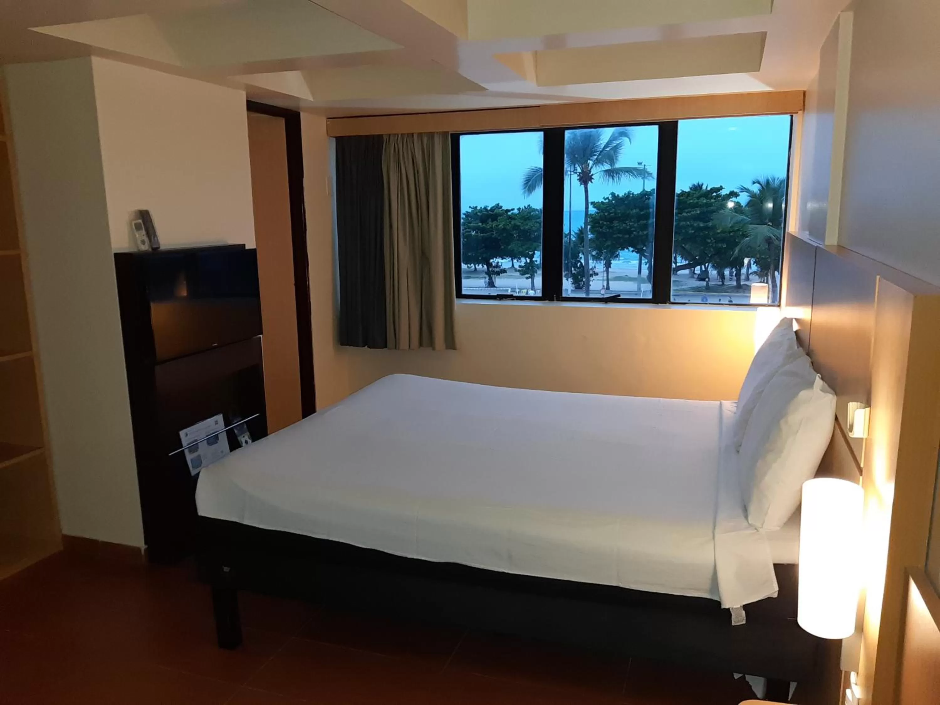 Bedroom, Bed in ibis Maceio Pajuçara