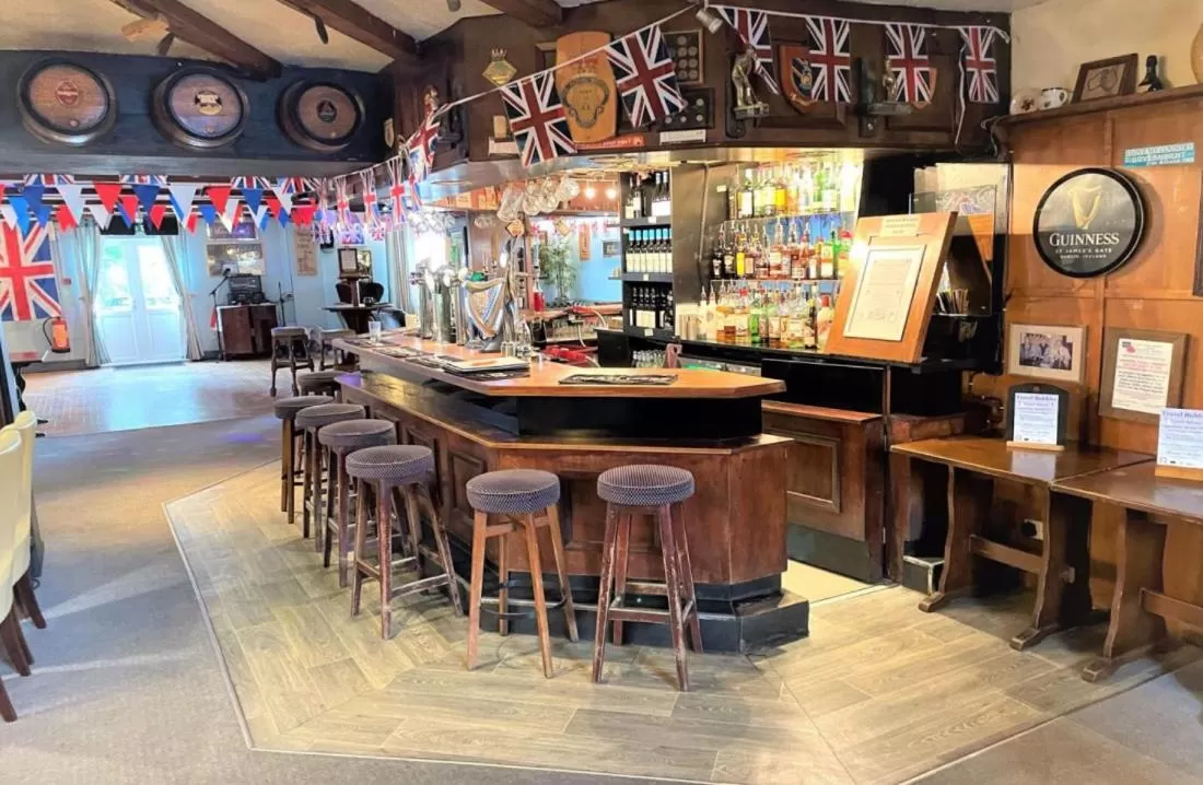 Lounge or bar in The Sportsmans Inn Limited