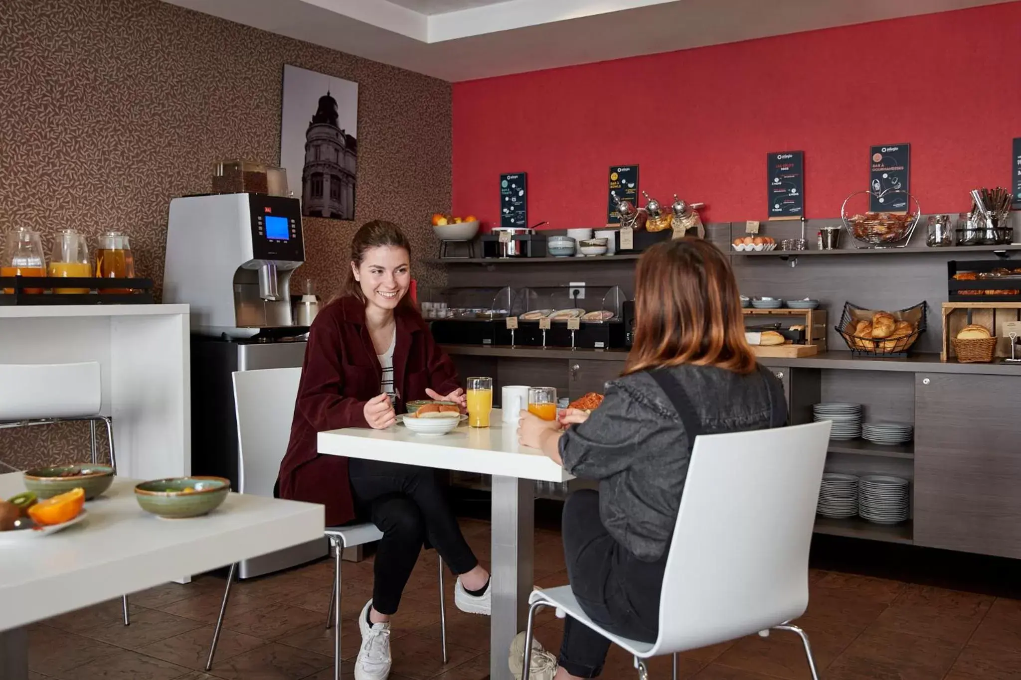 Breakfast in Aparthotel Adagio Access Poitiers Breakfast in Aparthotel Adagio Access Poitiers