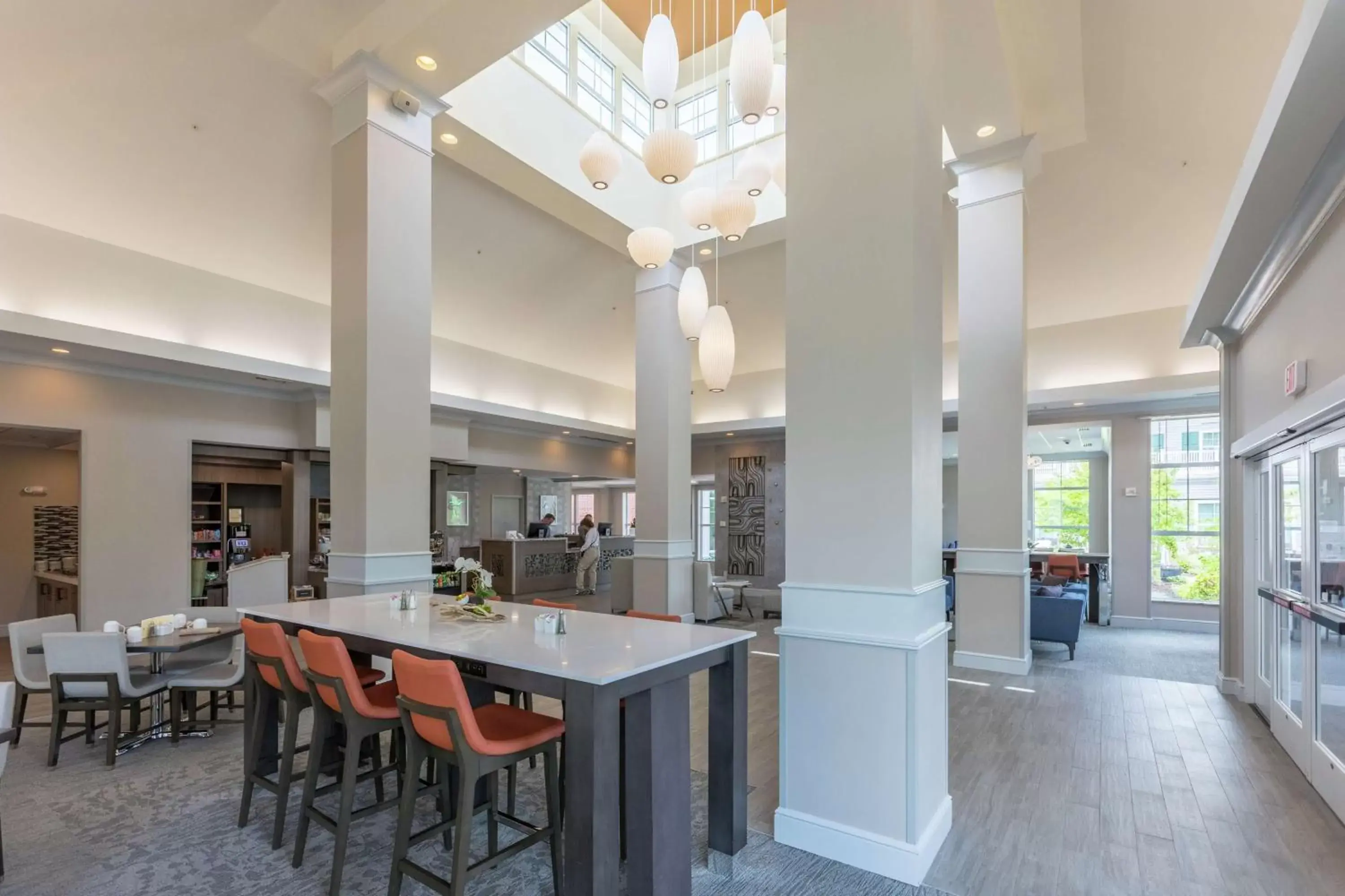 Dining area, Restaurant/Places to Eat in Hilton Garden Inn Freeport Downtown