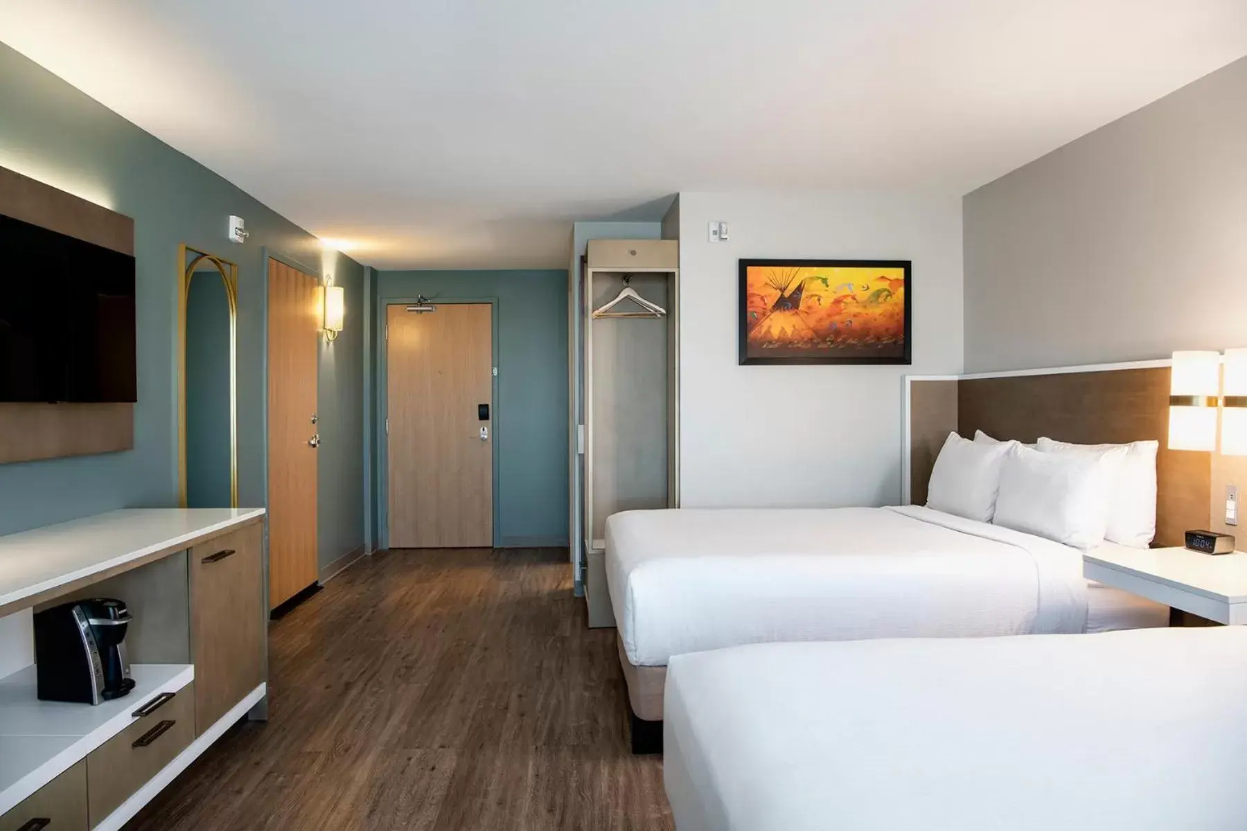 2 Queen Beds, Hearing Accessible Room, Non-Smoking in Wyndham Garden Winnipeg Airport 2 Queen Beds, Hearing Accessible Room, Non-Smoking in Wyndham Garden Winnipeg Airport