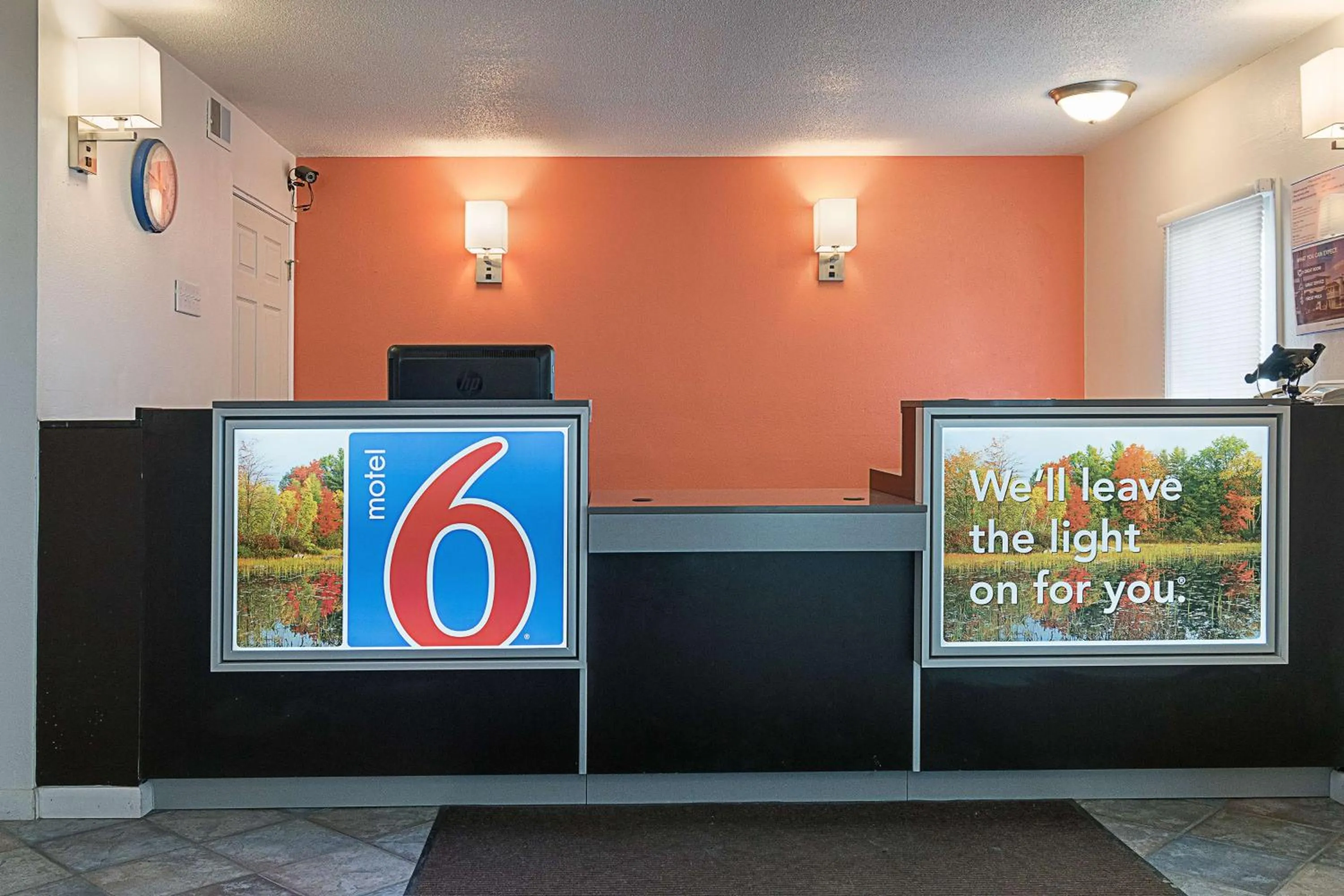 Lobby or reception in Motel 6-Frackville, PA