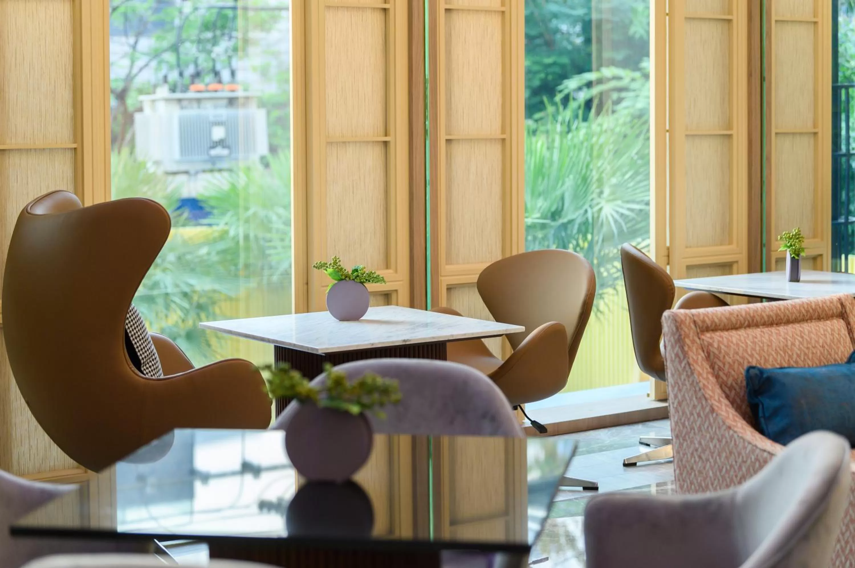 Restaurant/places to eat in SQ Boutique Hotel