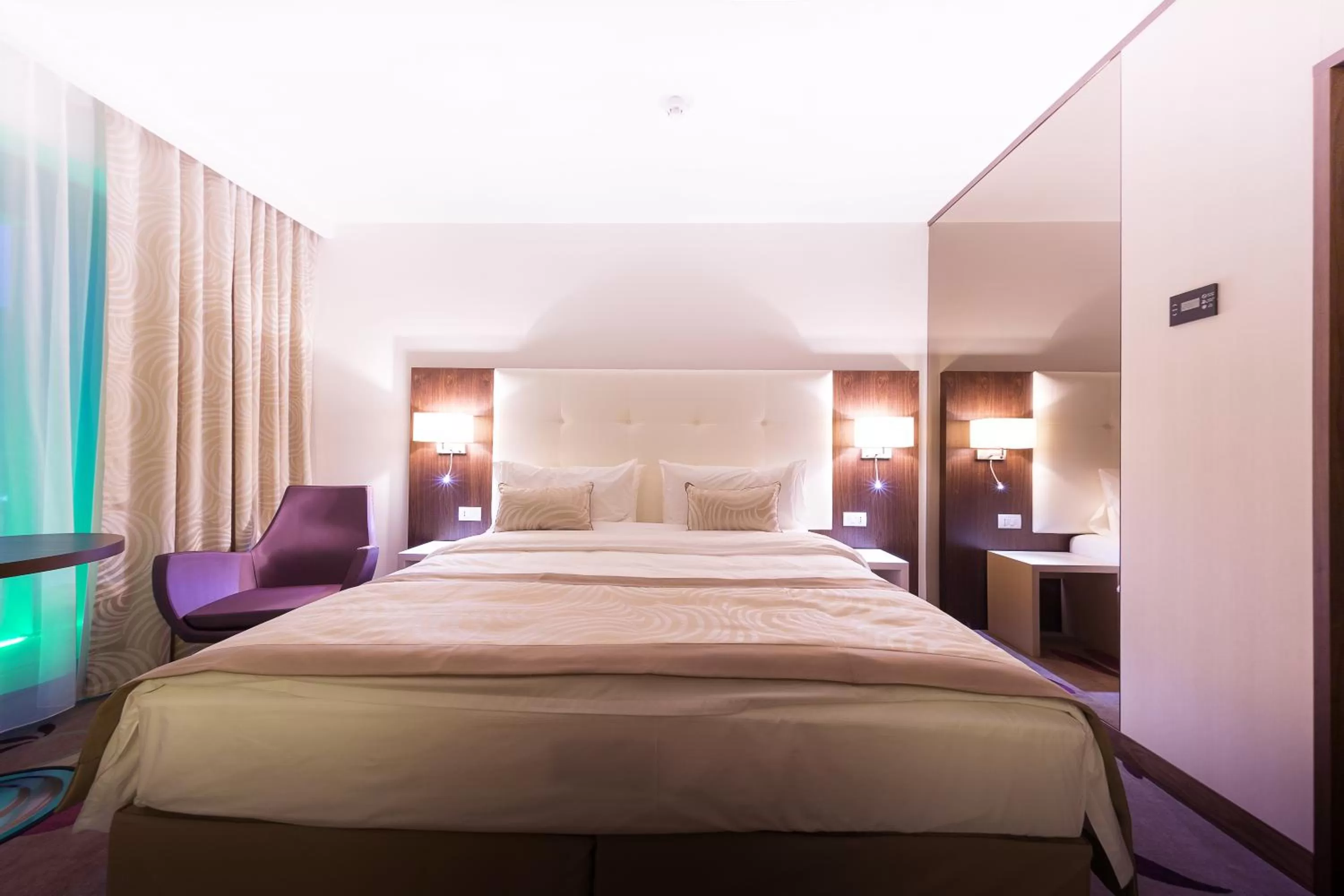 Bed in Hotel Transilvania