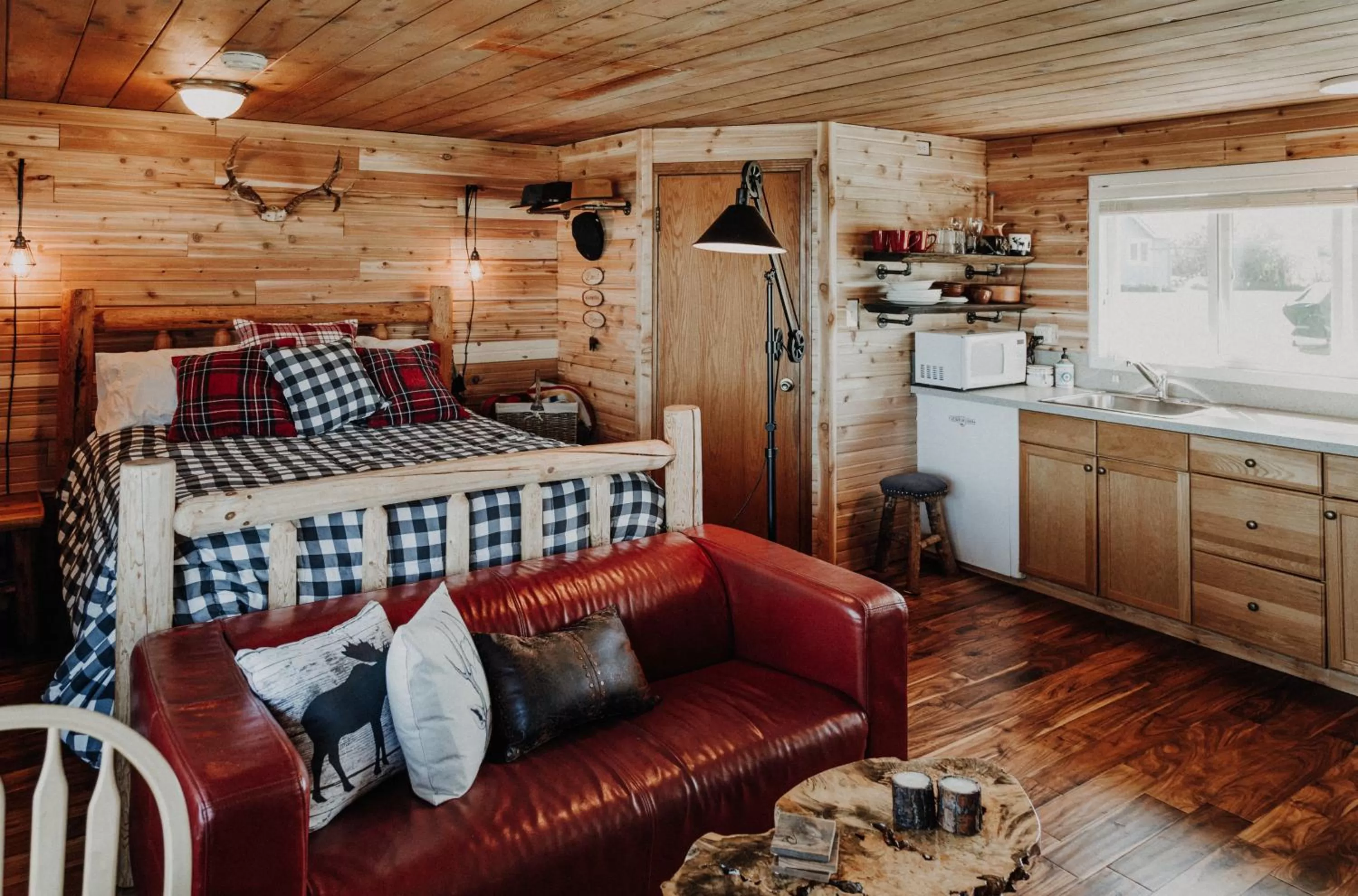 Dungeness Bay Cottages