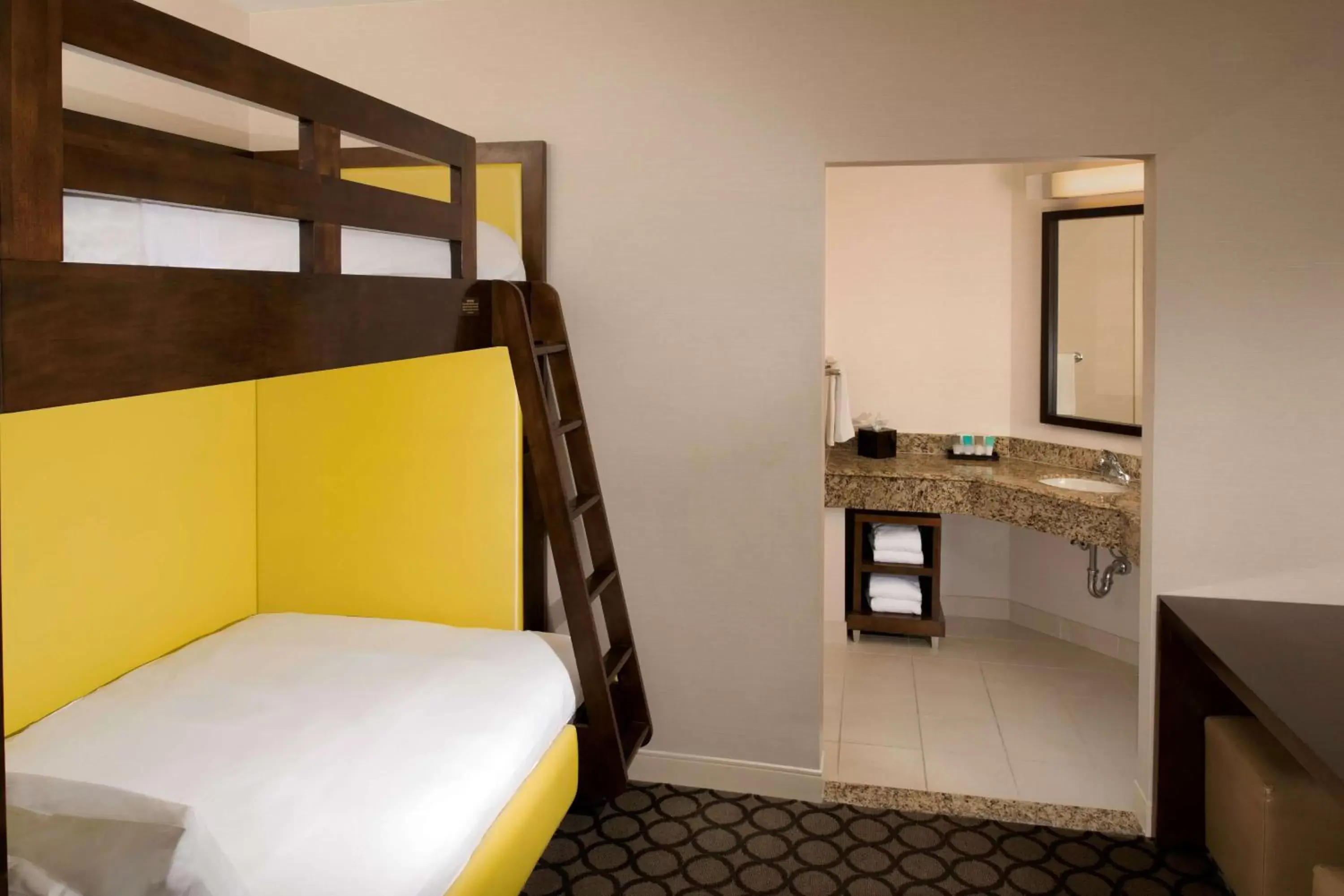 Photo of the whole room, Bunk Bed in Hyatt Regency Orange County