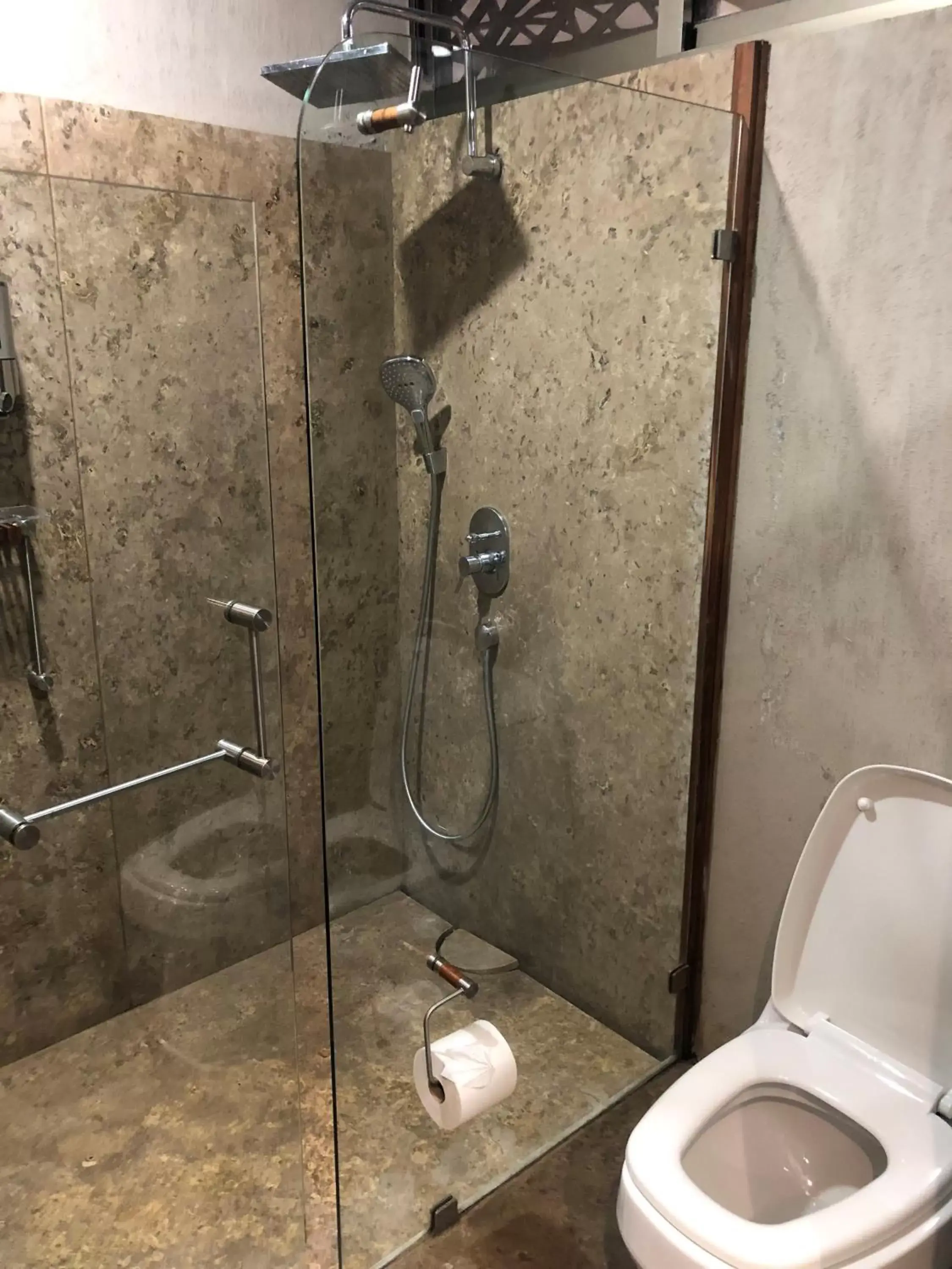 Toilet, Bathroom in Gamma Monterrey Rincon de Santiago