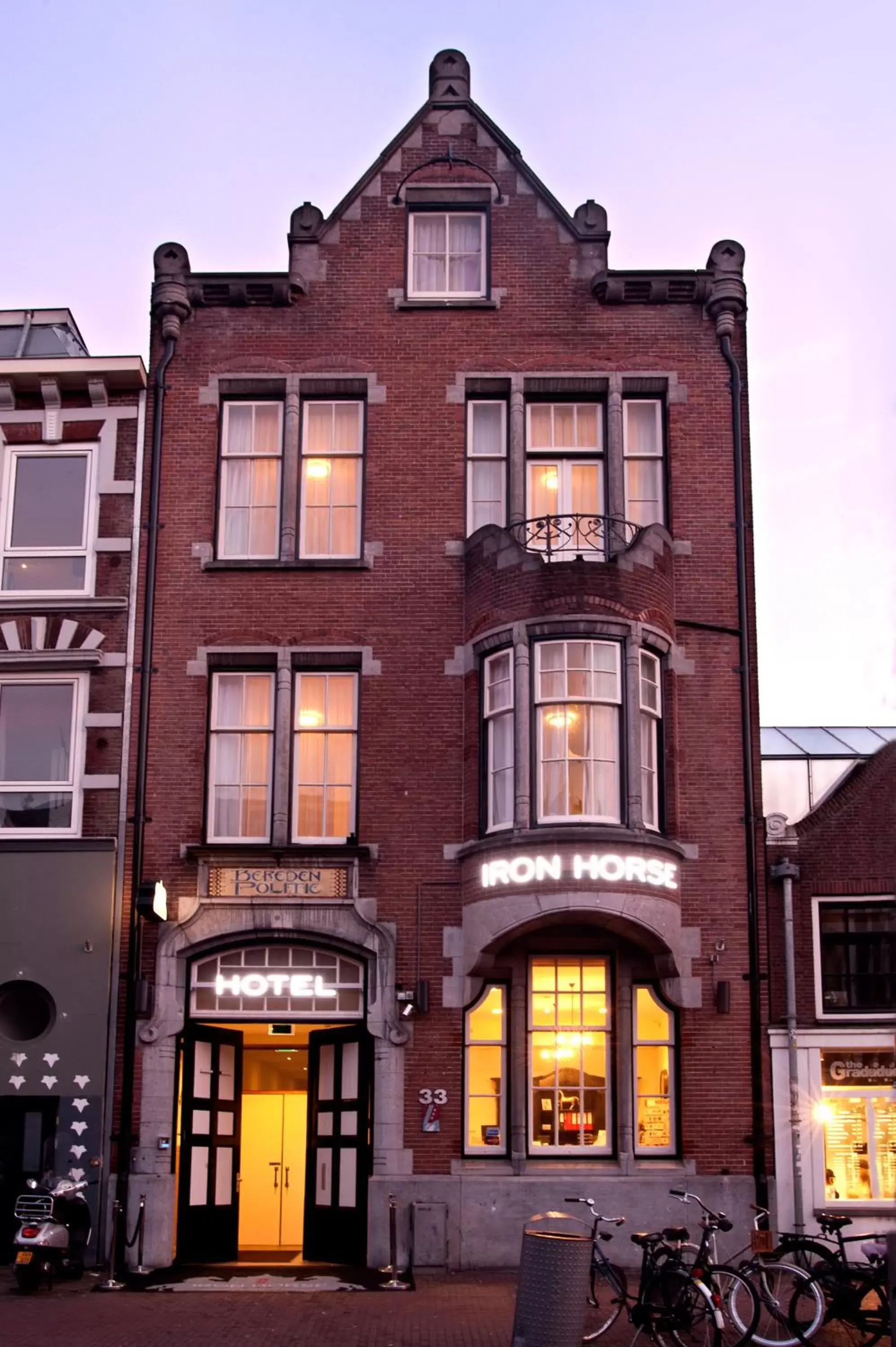 Facade/entrance, Property Building in Hotel Iron Horse Amsterdam