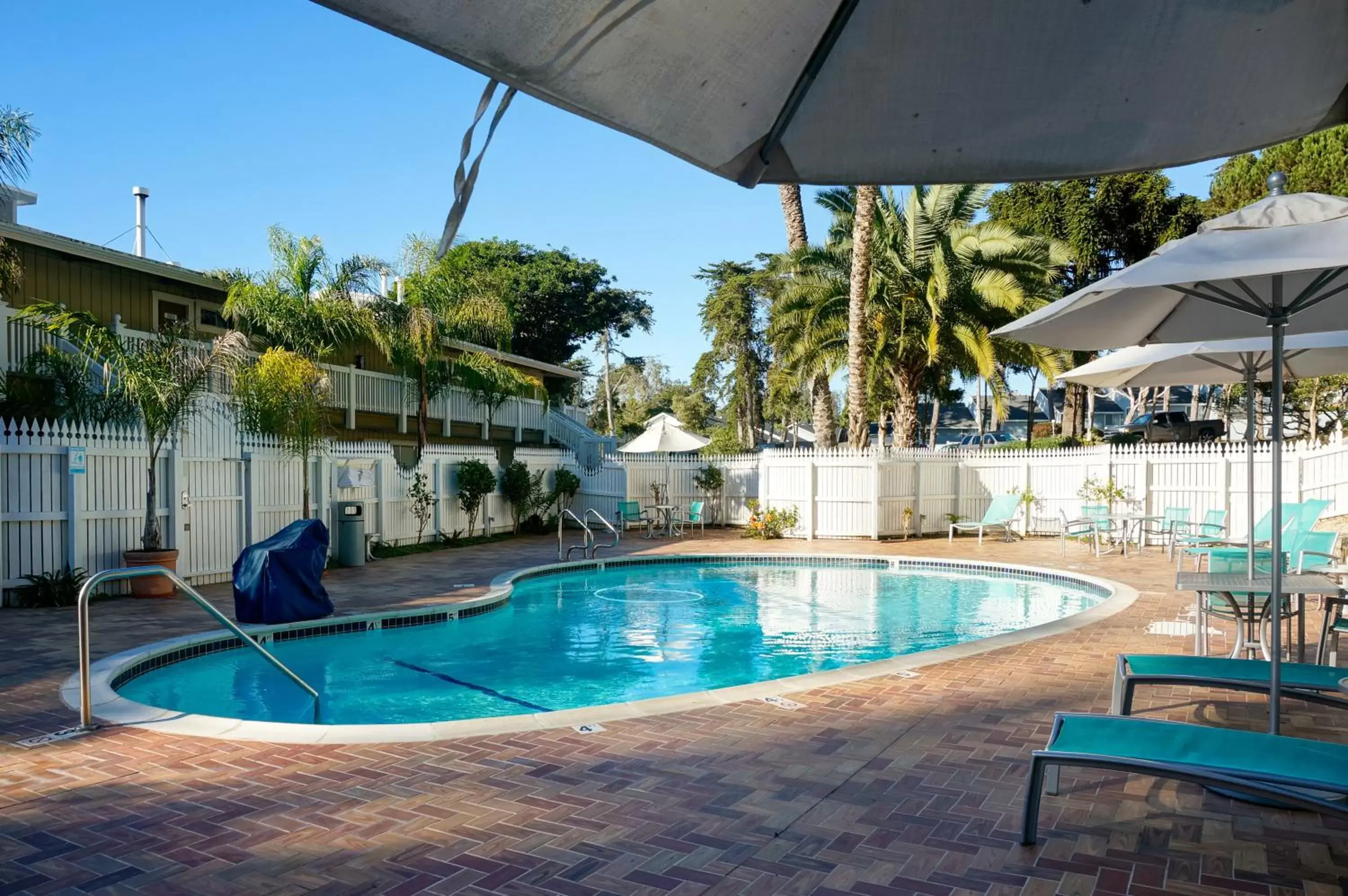 Swimming Pool in Inn at Morro Bay