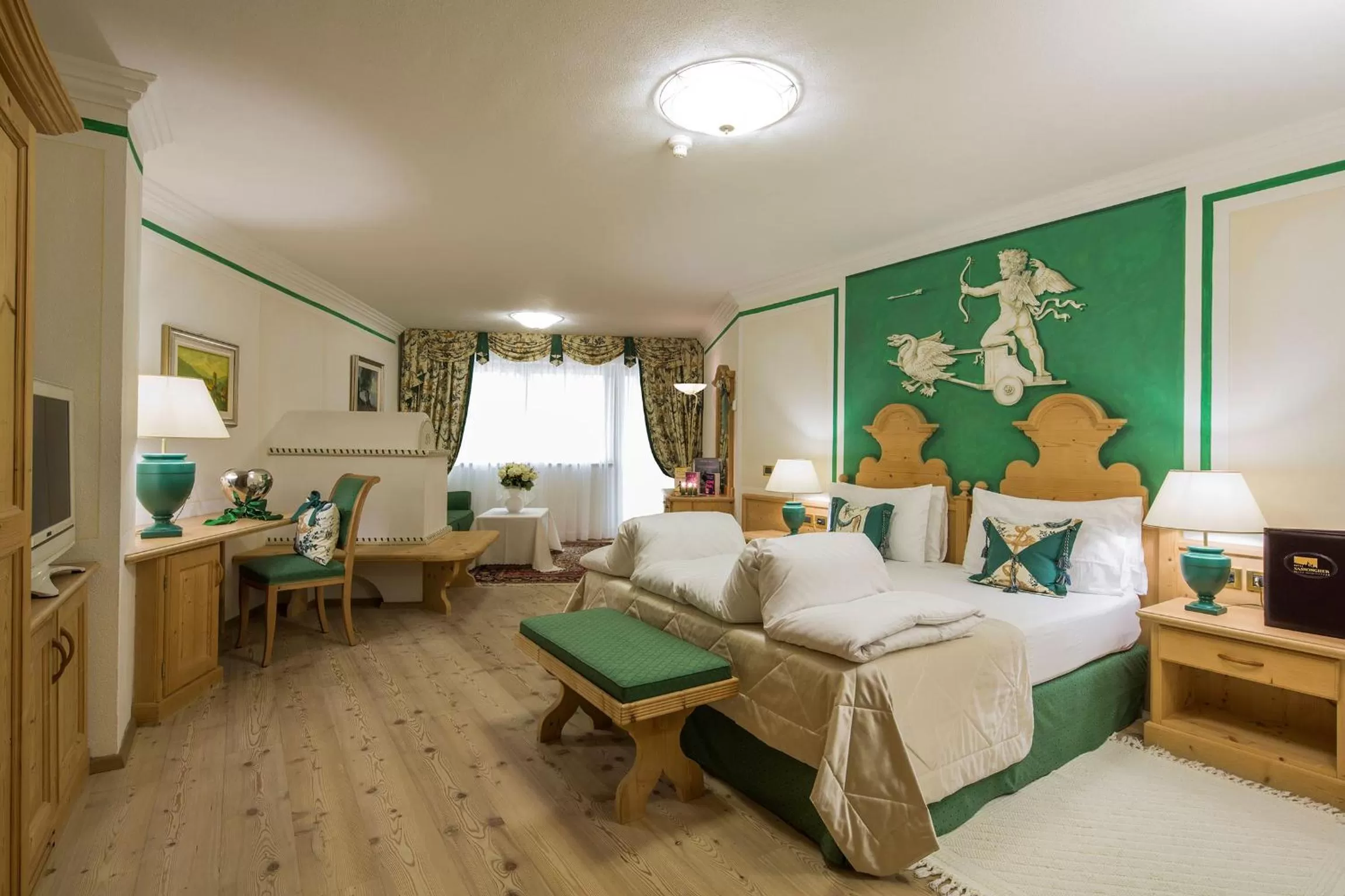 Other, Bed in Hotel Sassongher