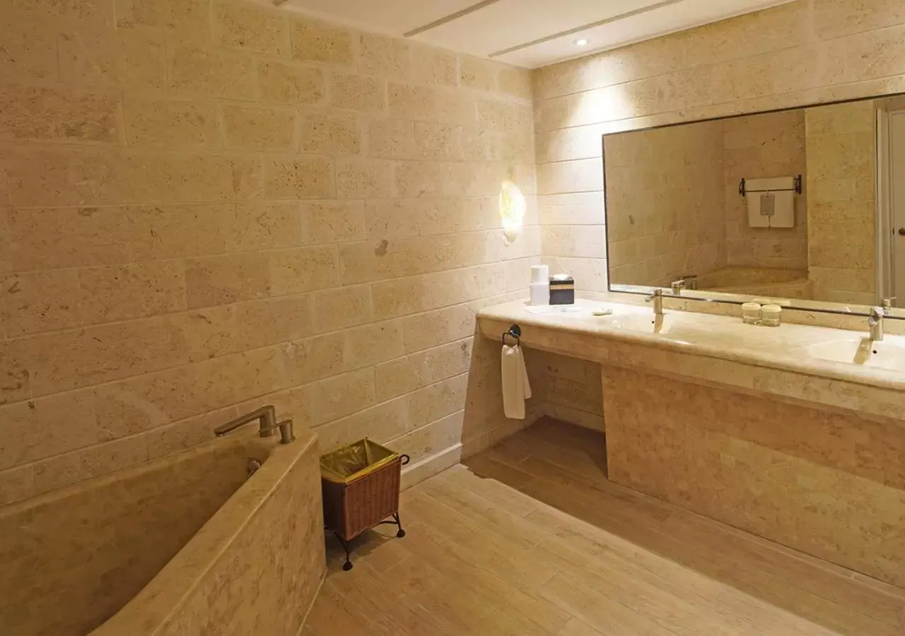 Bathroom in Plantation Bay Resort and Spa