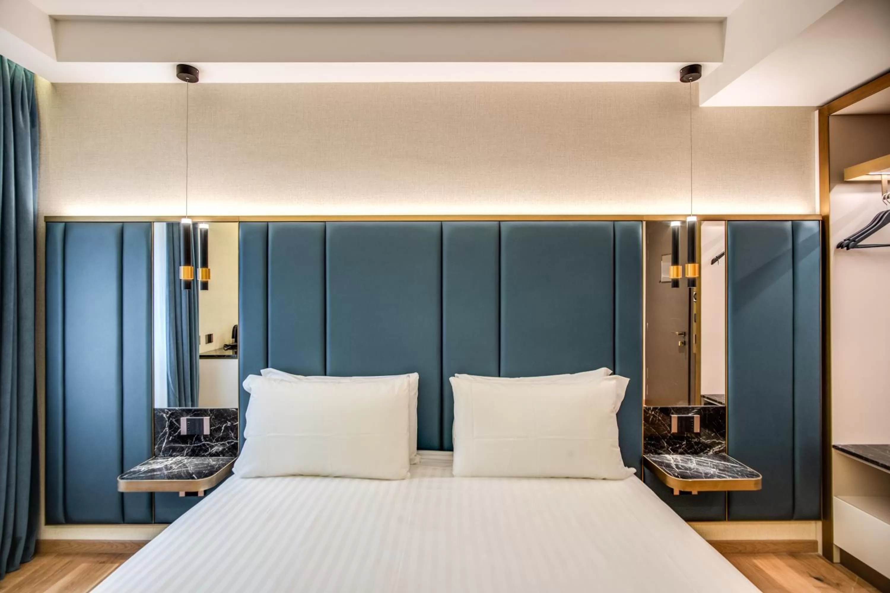 Bed in CC Palace Hotel