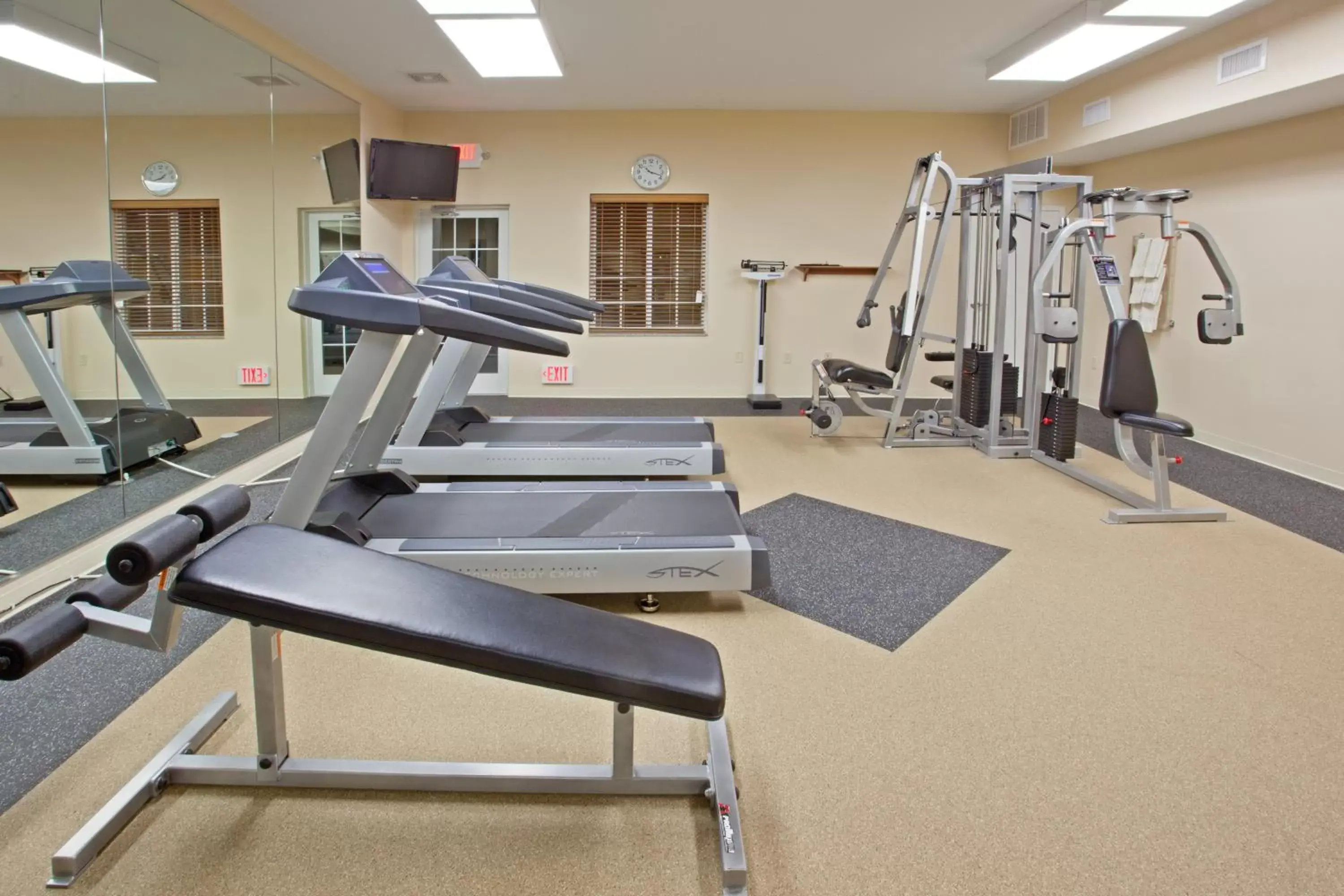 Fitness centre/facilities, Fitness Center/Facilities in Candlewood Suites Houston I-10 East, an IHG Hotel