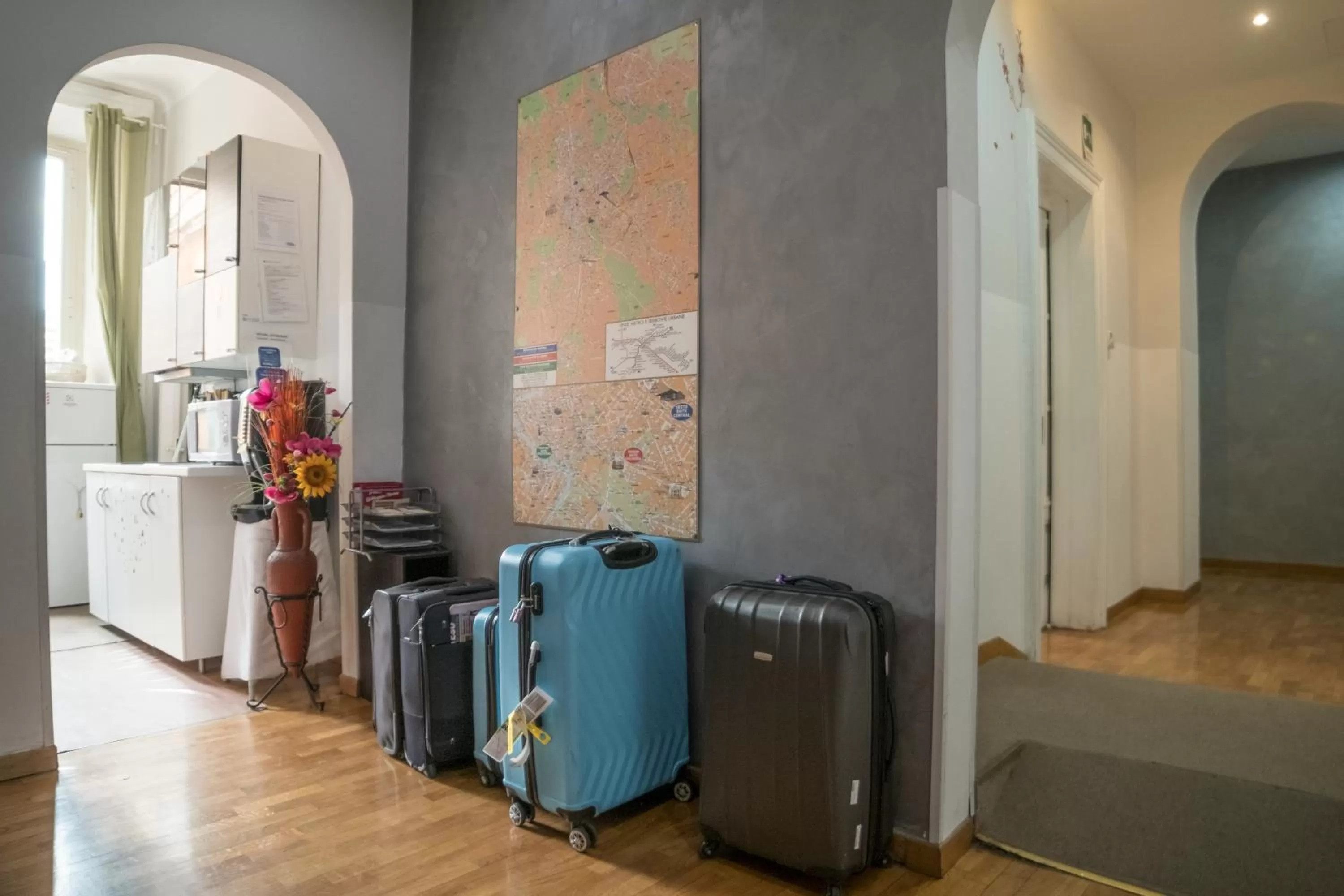 People in Sesto Suites Central