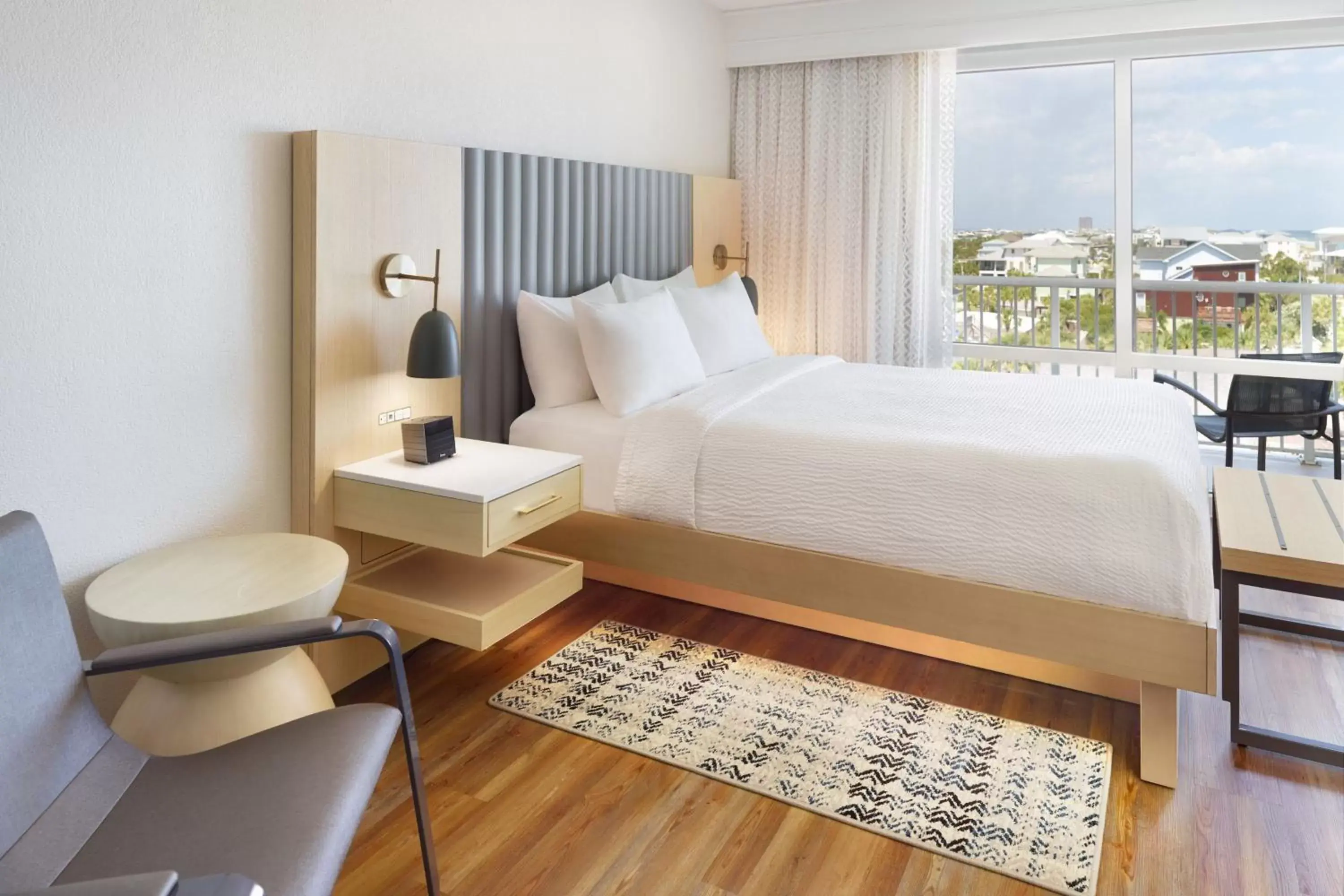 Bedroom, Bed in SpringHill Suites by Marriott Pensacola Beach