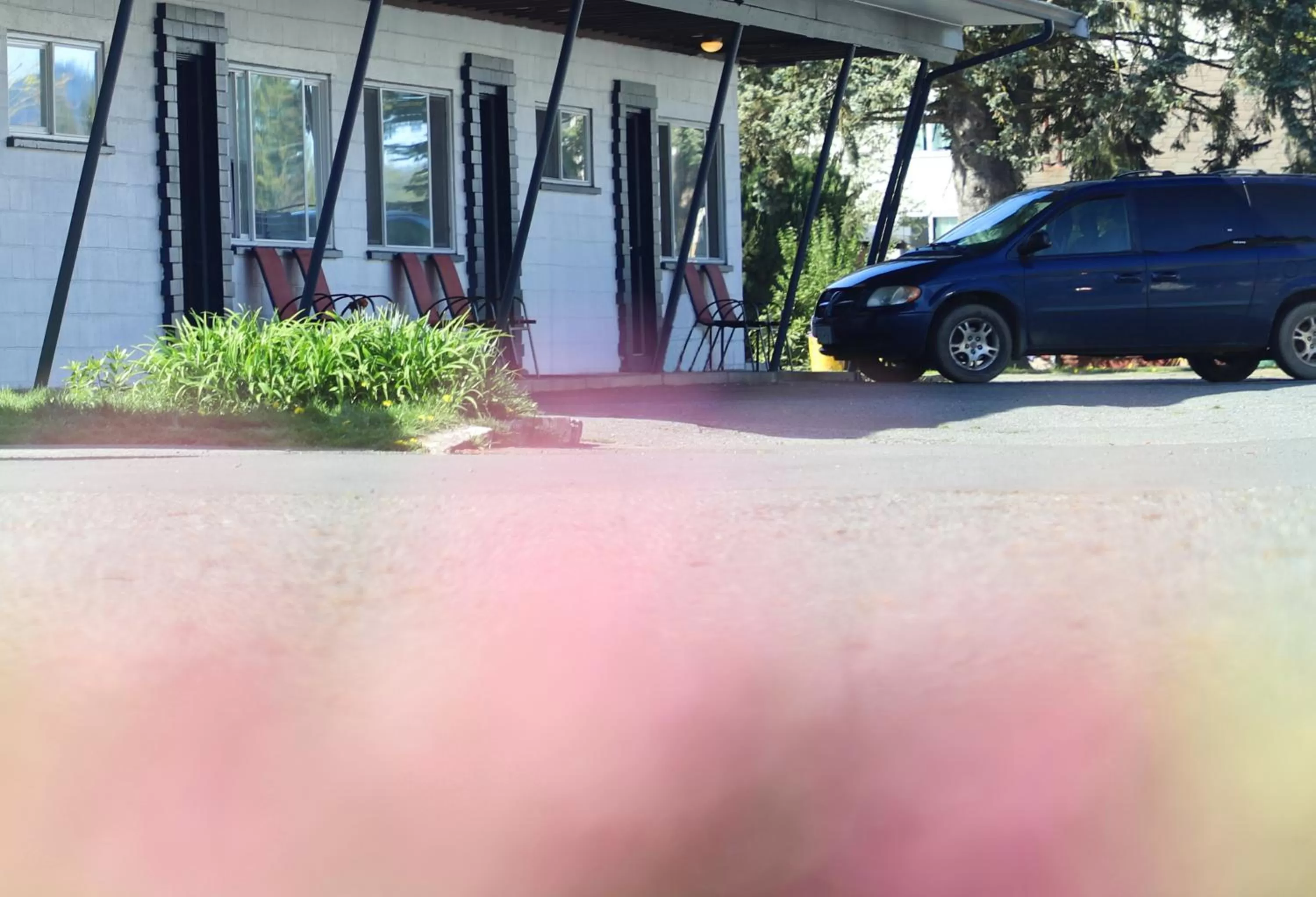 Facade/entrance in Duncan Motel