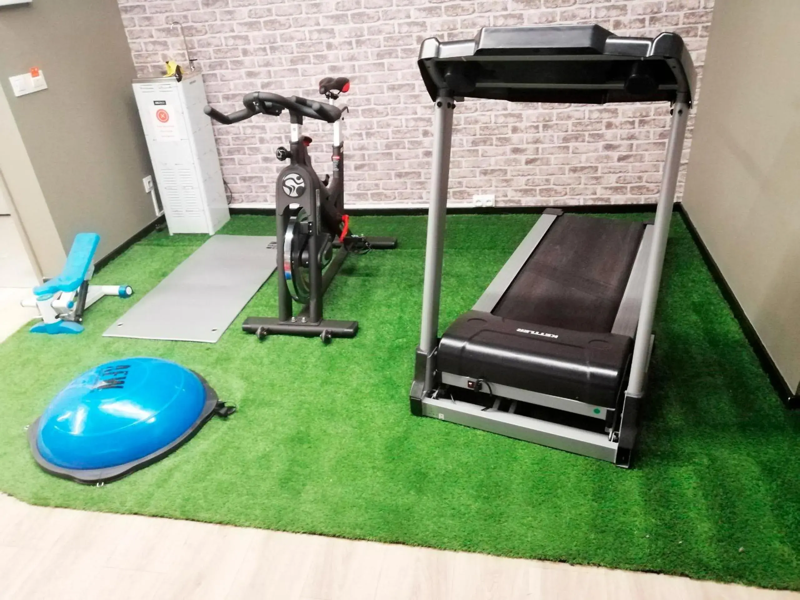 Fitness Center/Facilities in Hotel Bed4U Pamplona