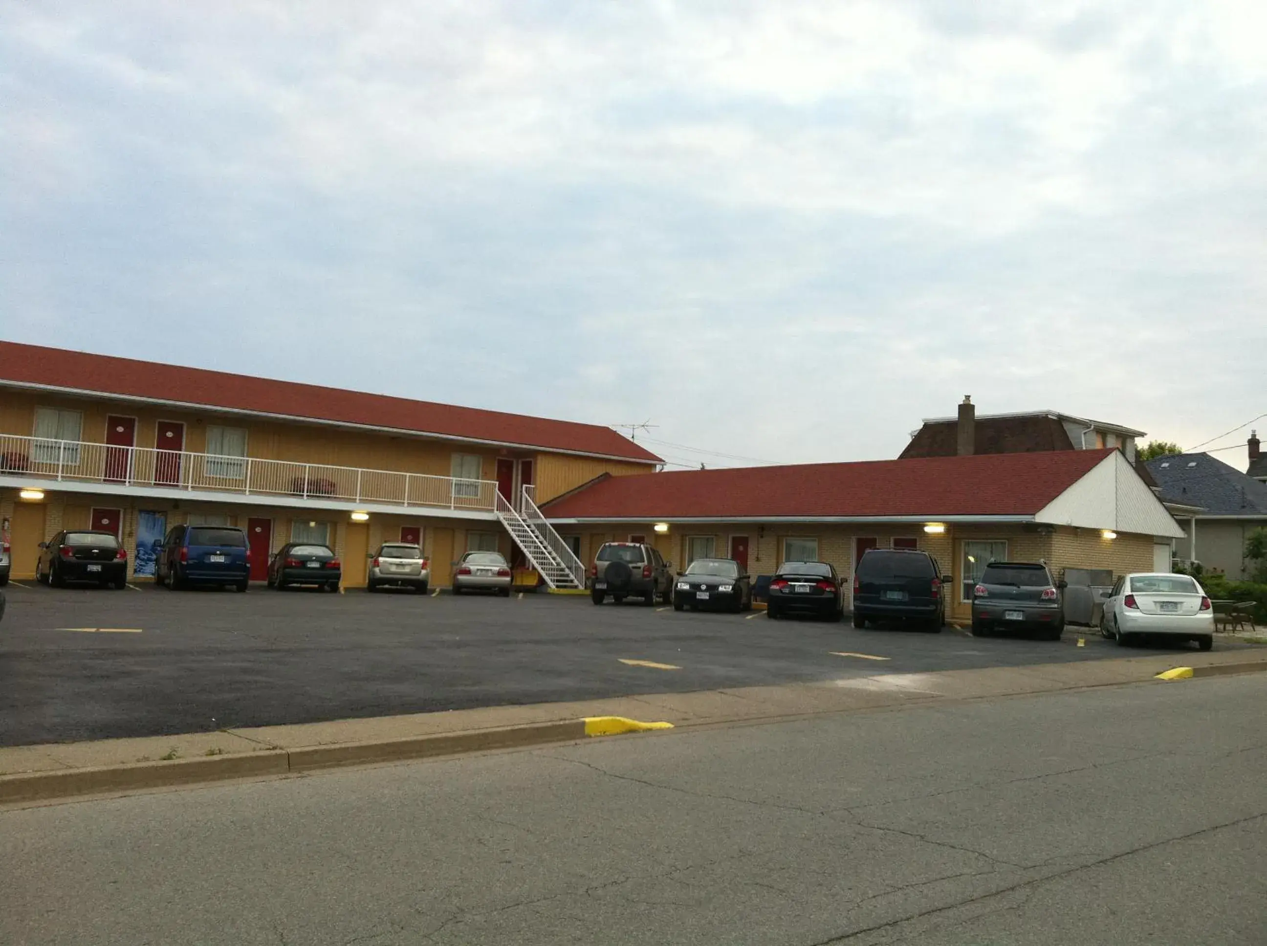 Facade/entrance, Property Building in Scottish Inn Near the Falls and Casino