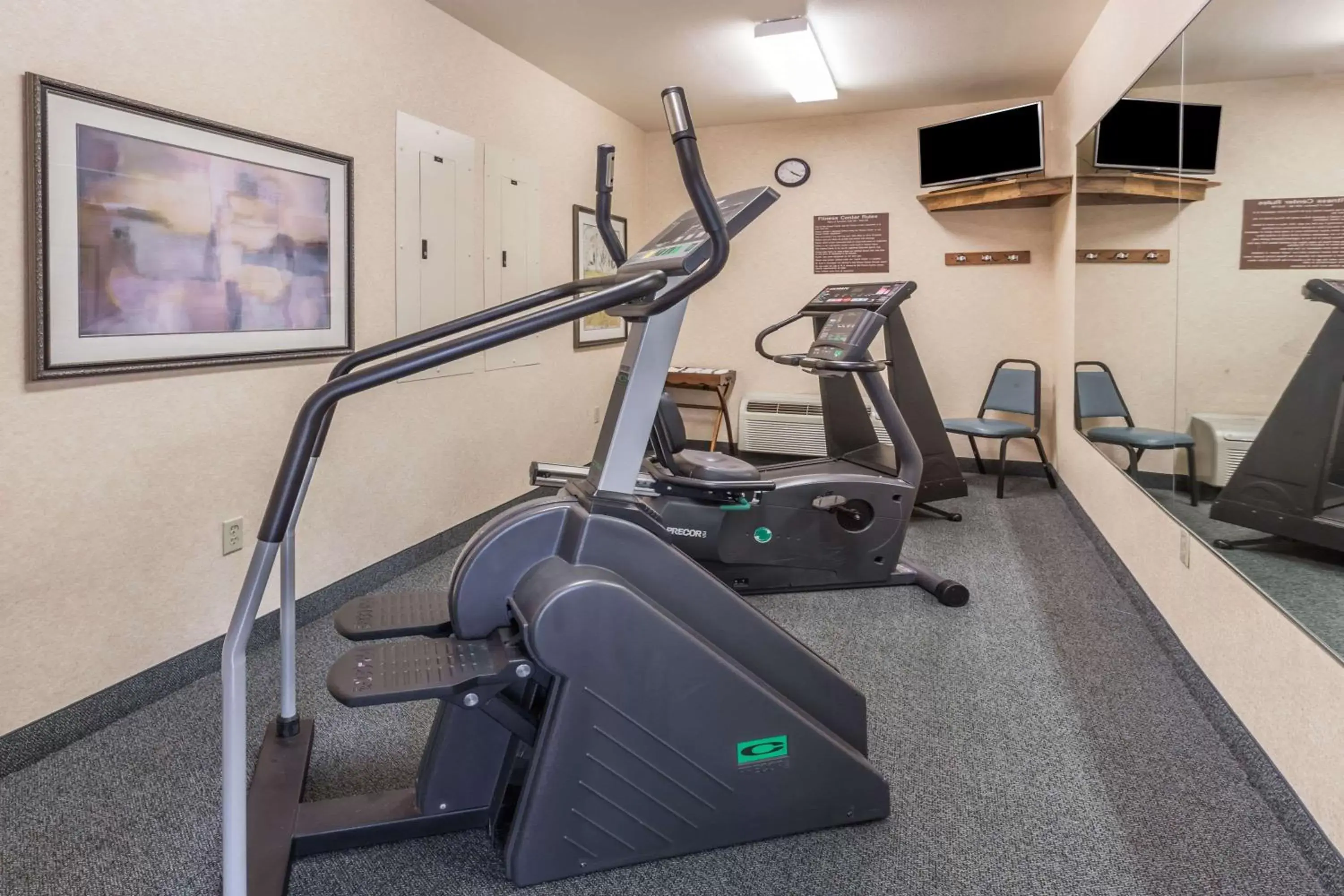 Fitness centre/facilities, Fitness Center/Facilities in Baymont by Wyndham Waterford/Burlington WI