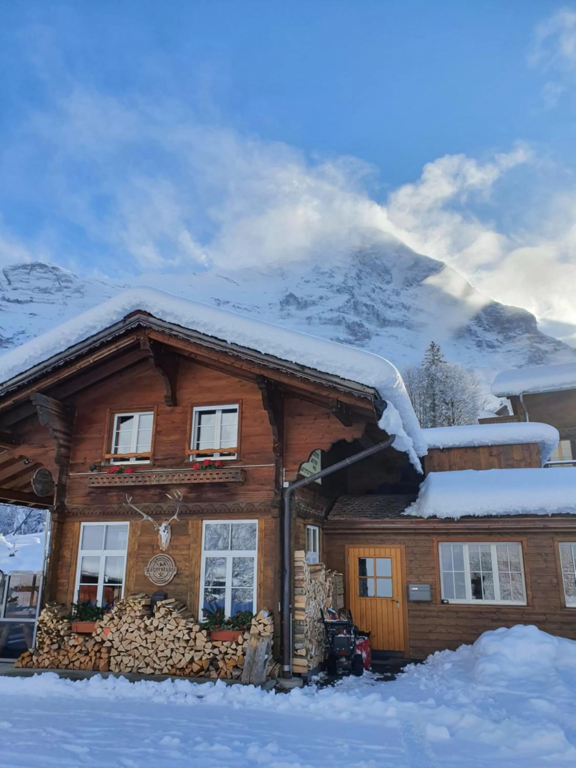 Property building in Hotel Jägerstübli Grindelwald