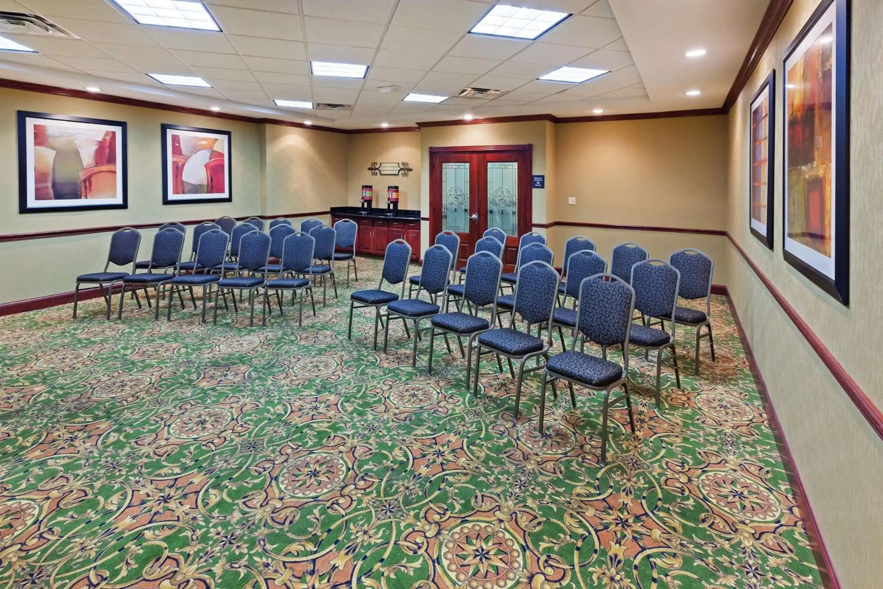 Meeting/conference room in Hampton Inn and Suites Waxahachie