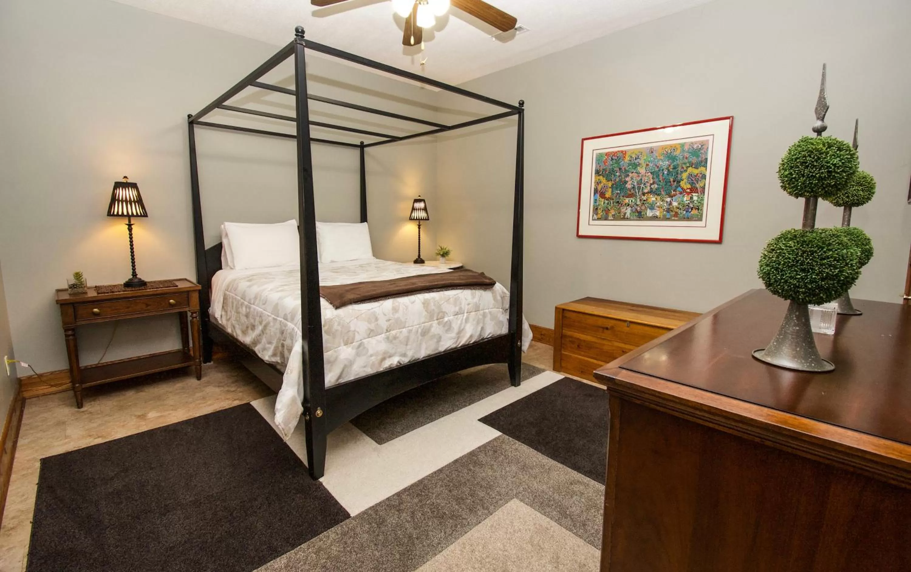 Bed in Paradise Hills, Winery Resort & Spa